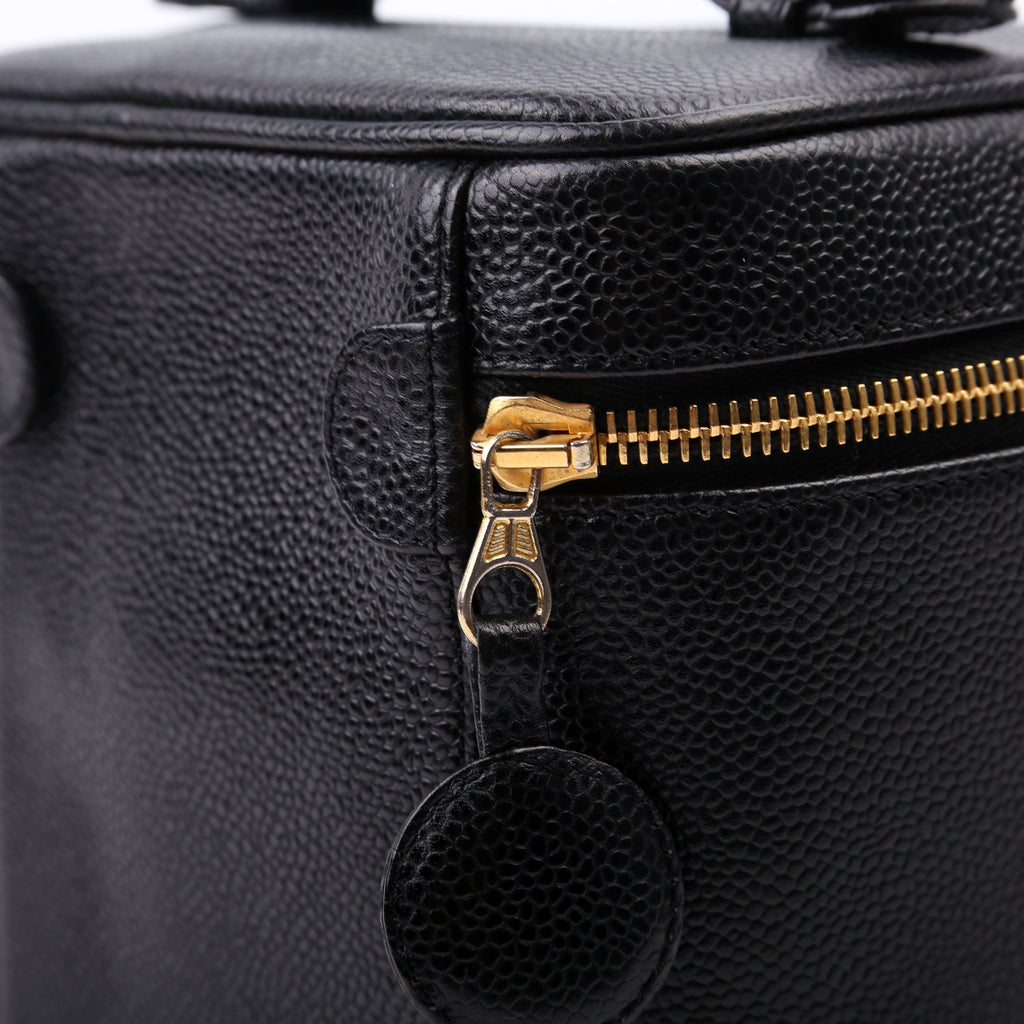 Chanel CC Vanity Case Small Caviar Leather 6M