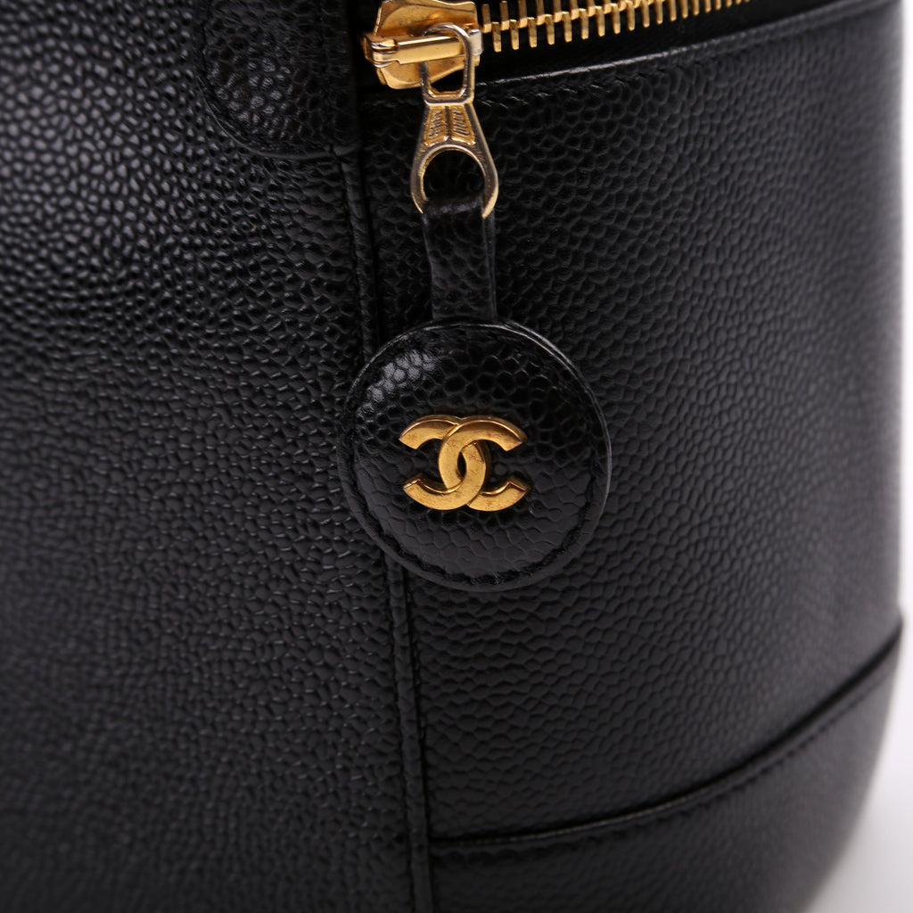 Chanel CC Vanity Case Small Caviar Leather 6M