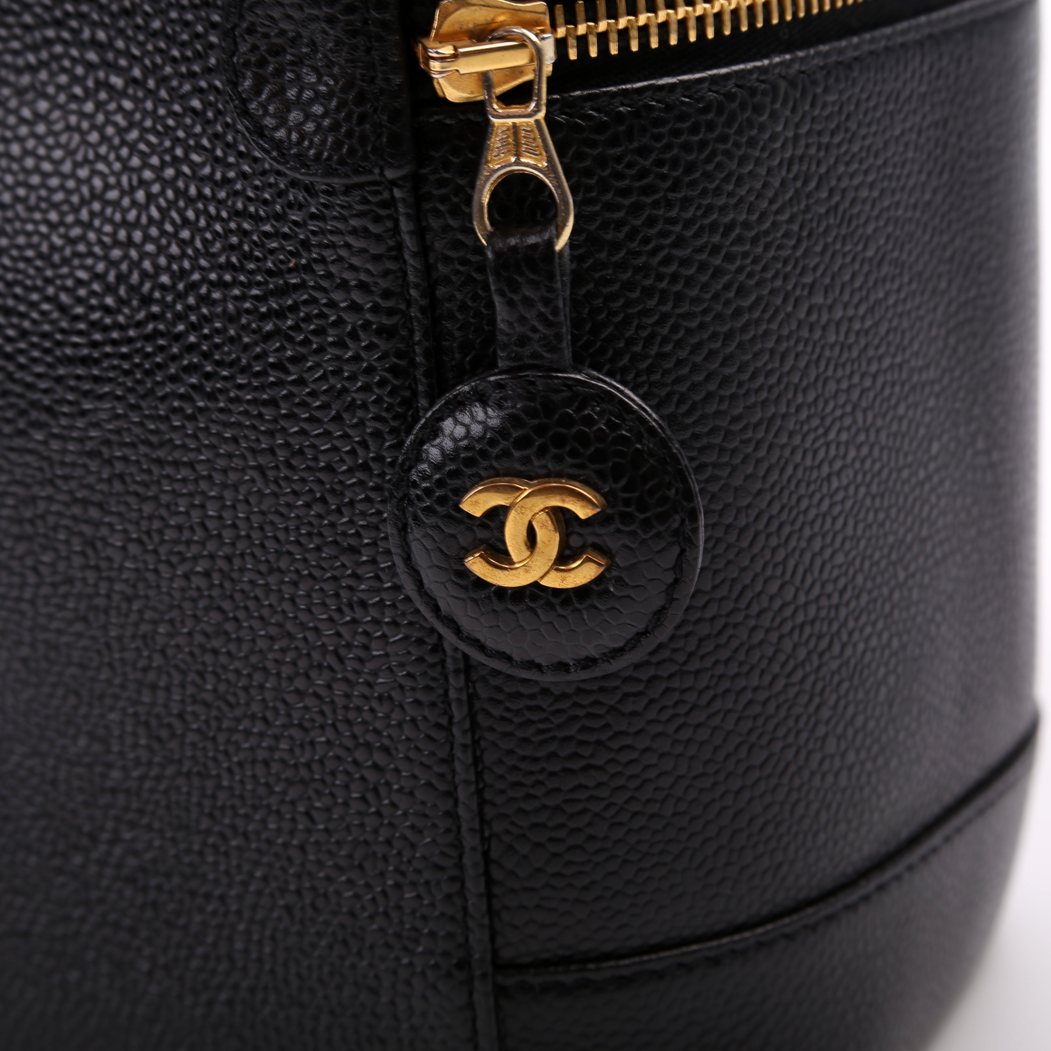 Chanel CC Vanity Case Small Caviar Leather 6M
