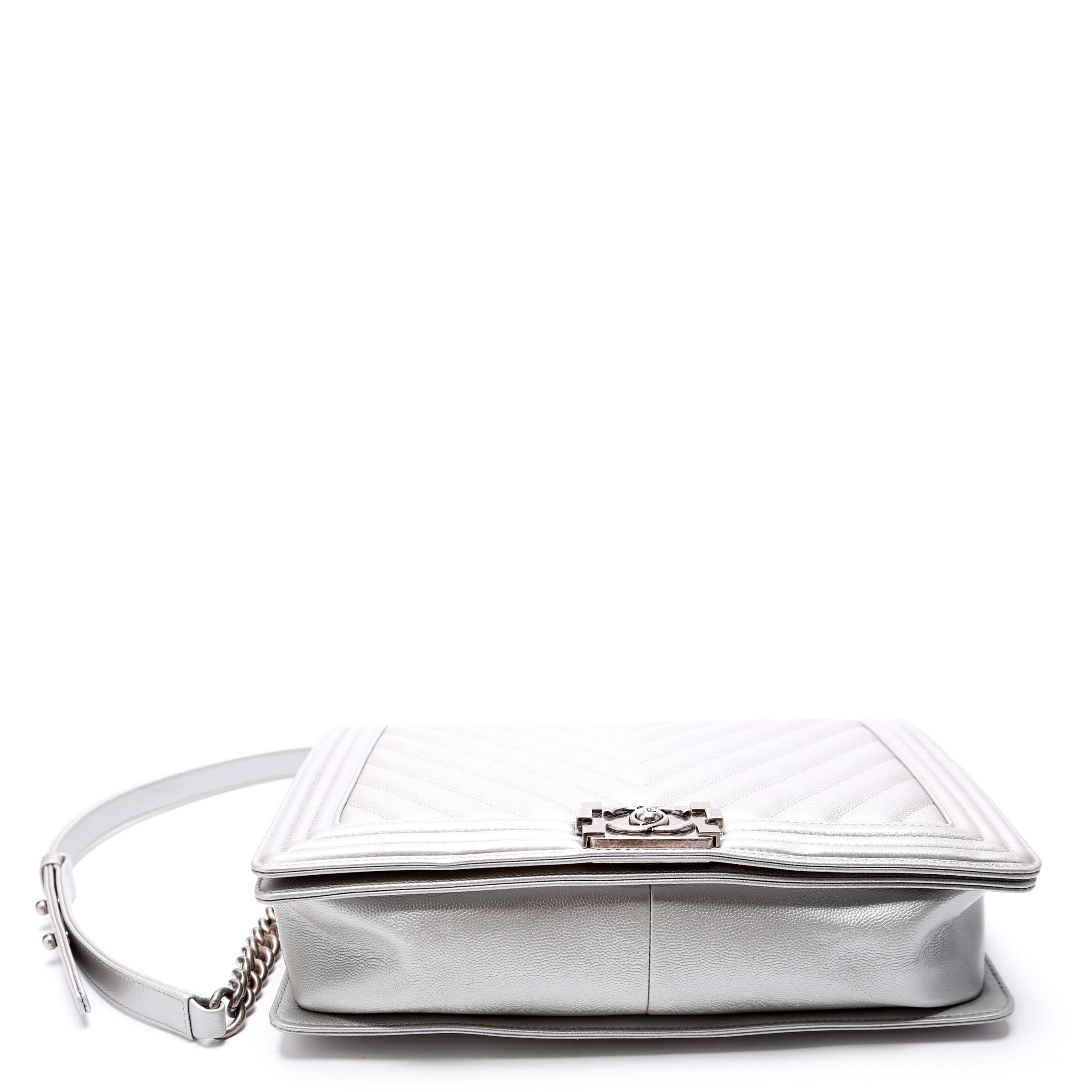 Chanel Boy Flap Medium Old Chevron Caviar 21-25M Silver