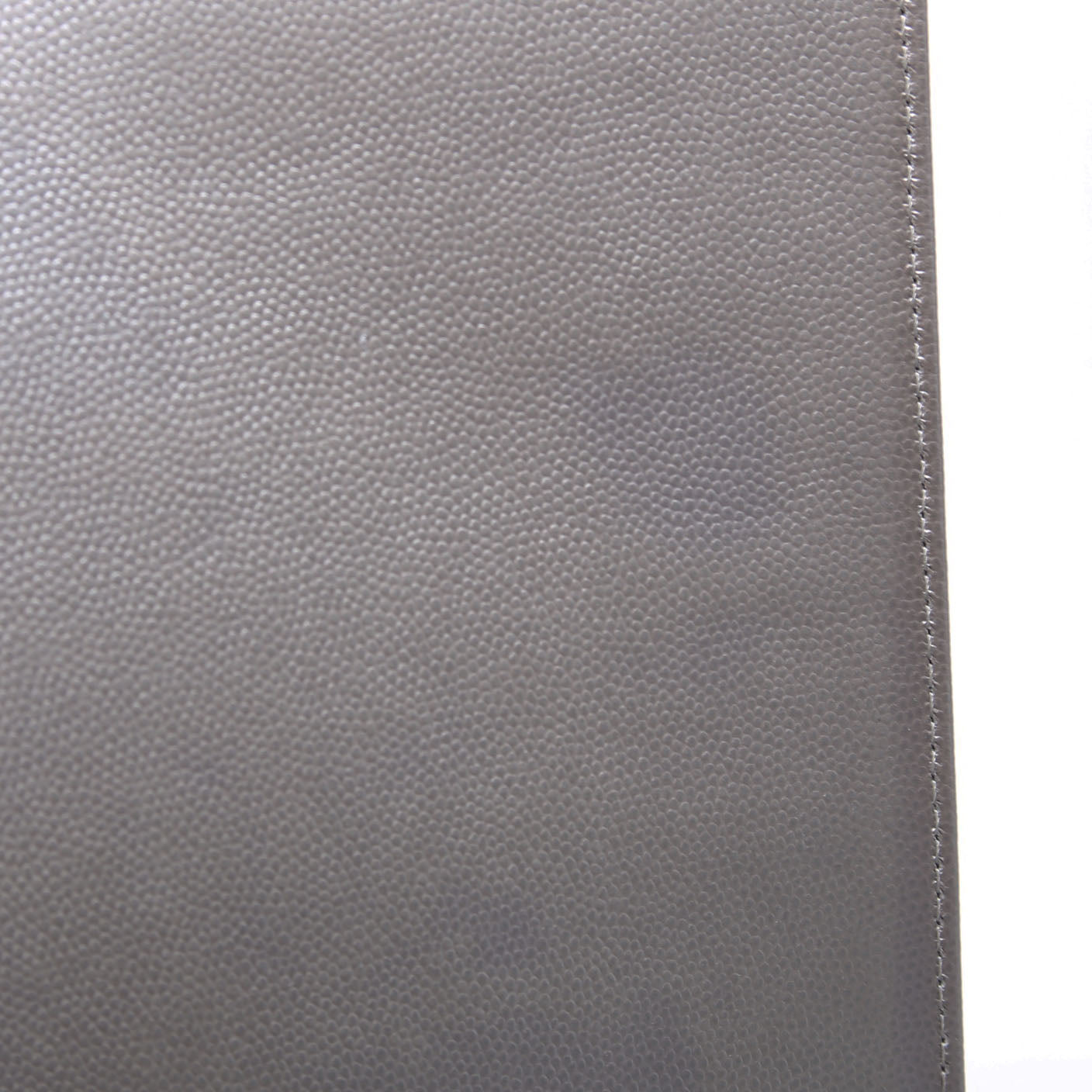 Chanel Boy Flap Medium Old Chevron Caviar 21-25M Silver