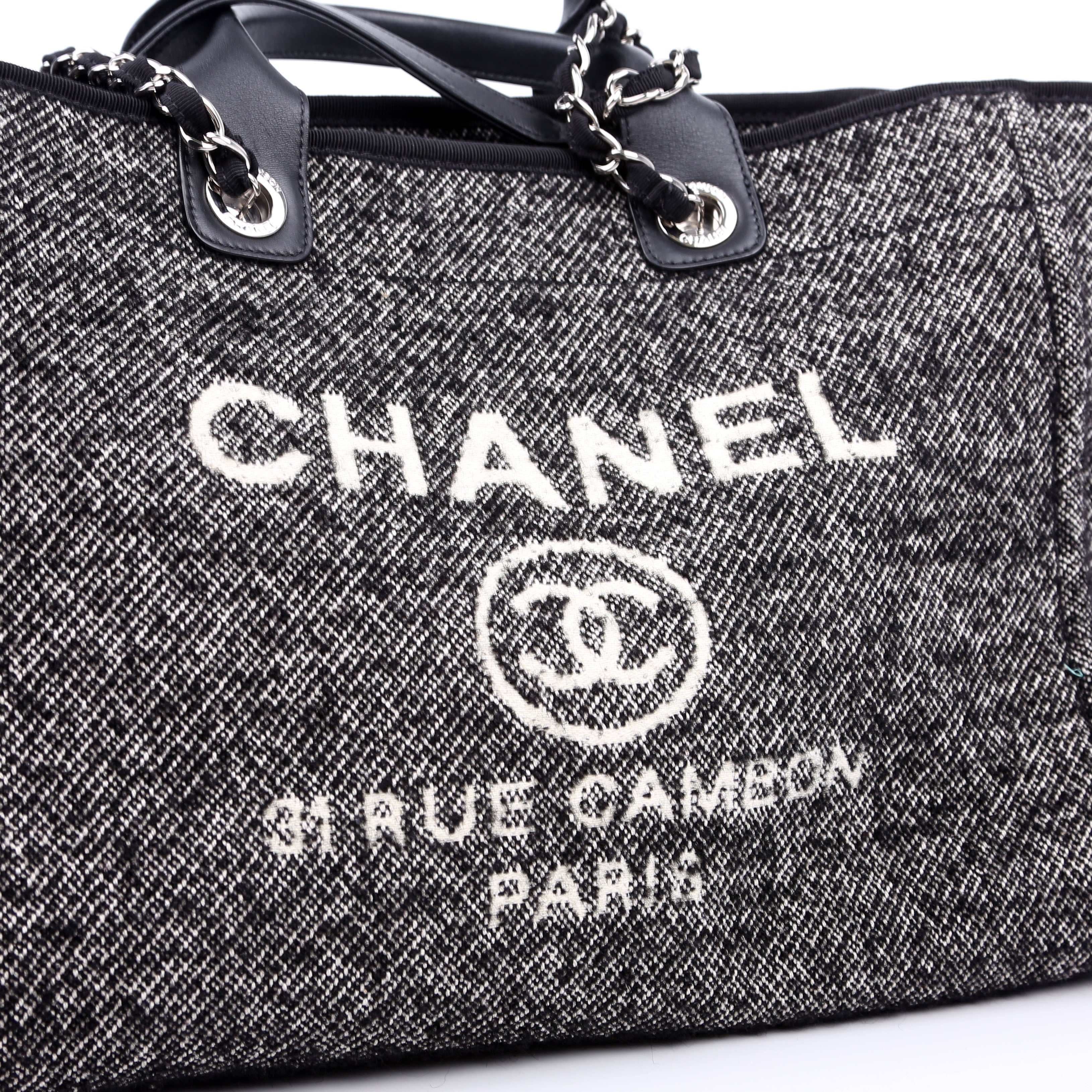 Chanel Deauville Medium Mixed Fibers Black