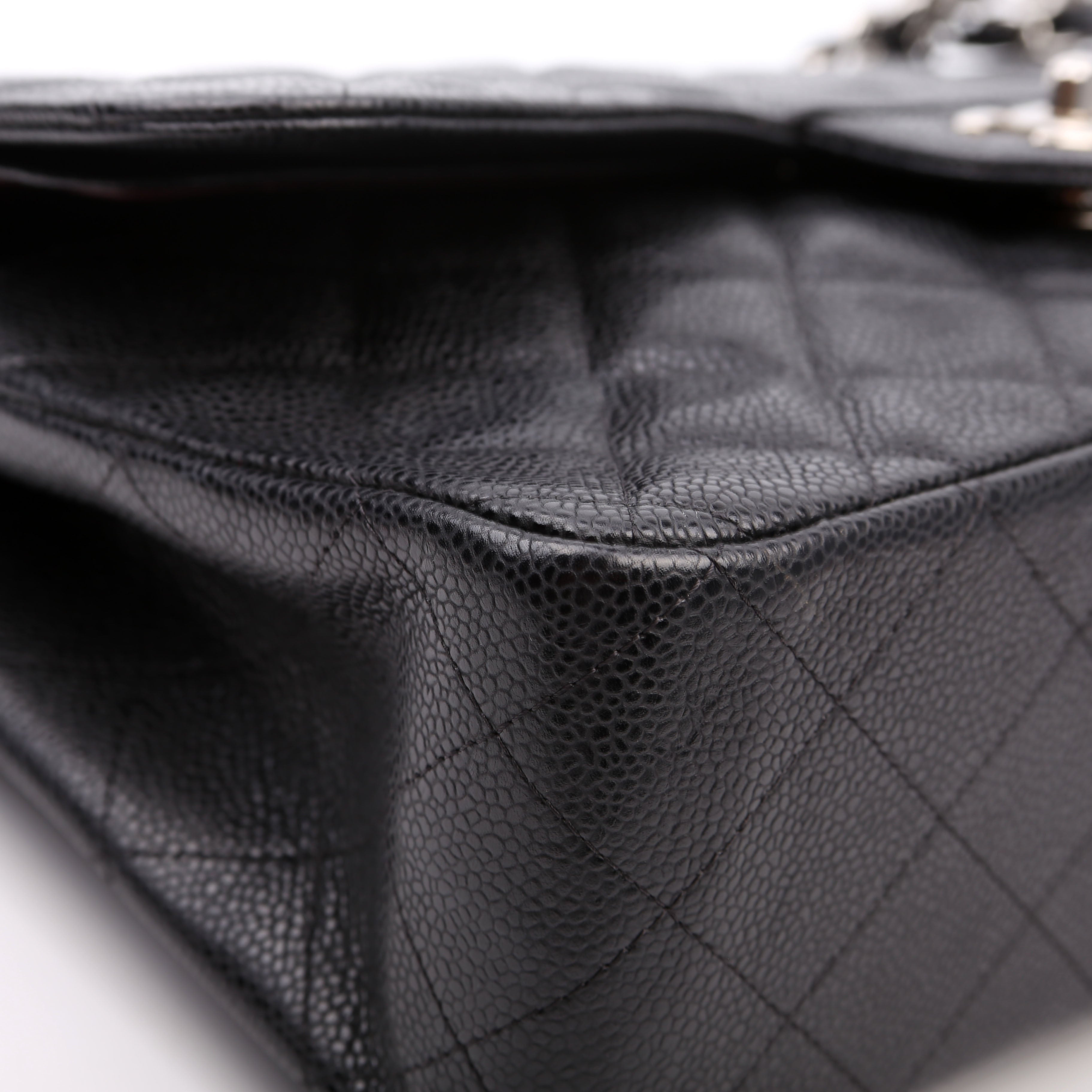 Chanel Classic Flap Jumbo Caviar 14-16M Black
