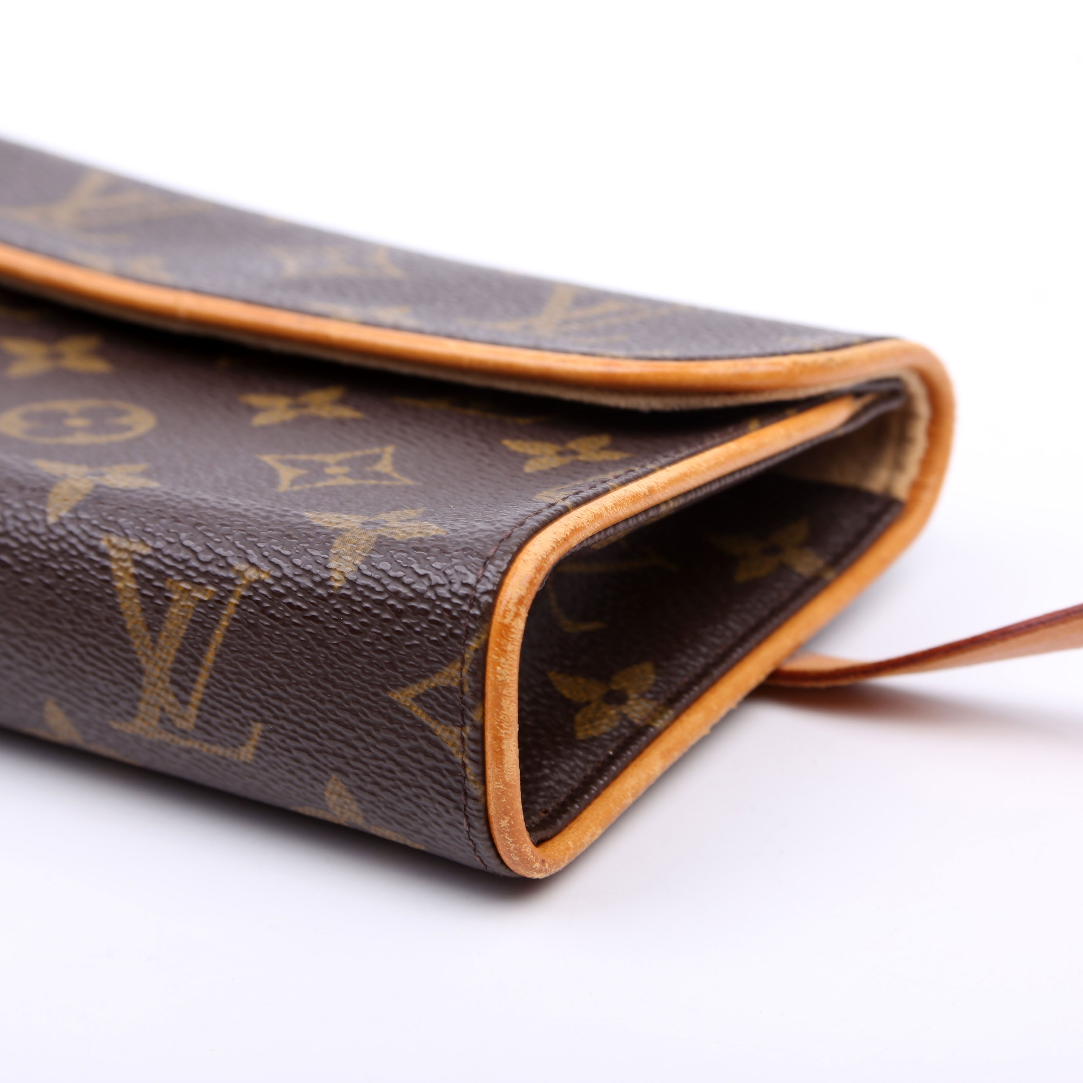 Louis Vuitton Pochette Florentine Monogram