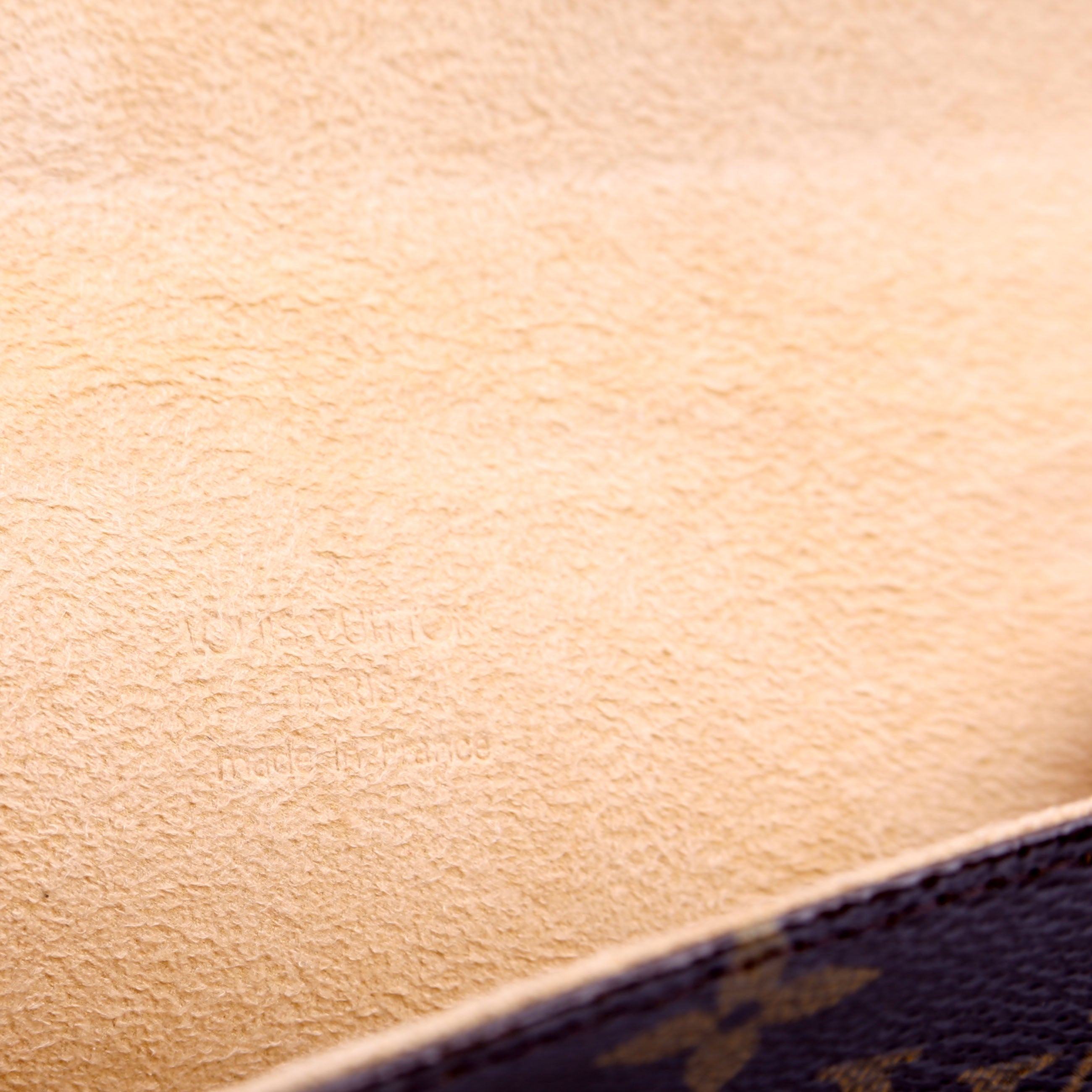 Louis Vuitton Pochette Florentine Monogram