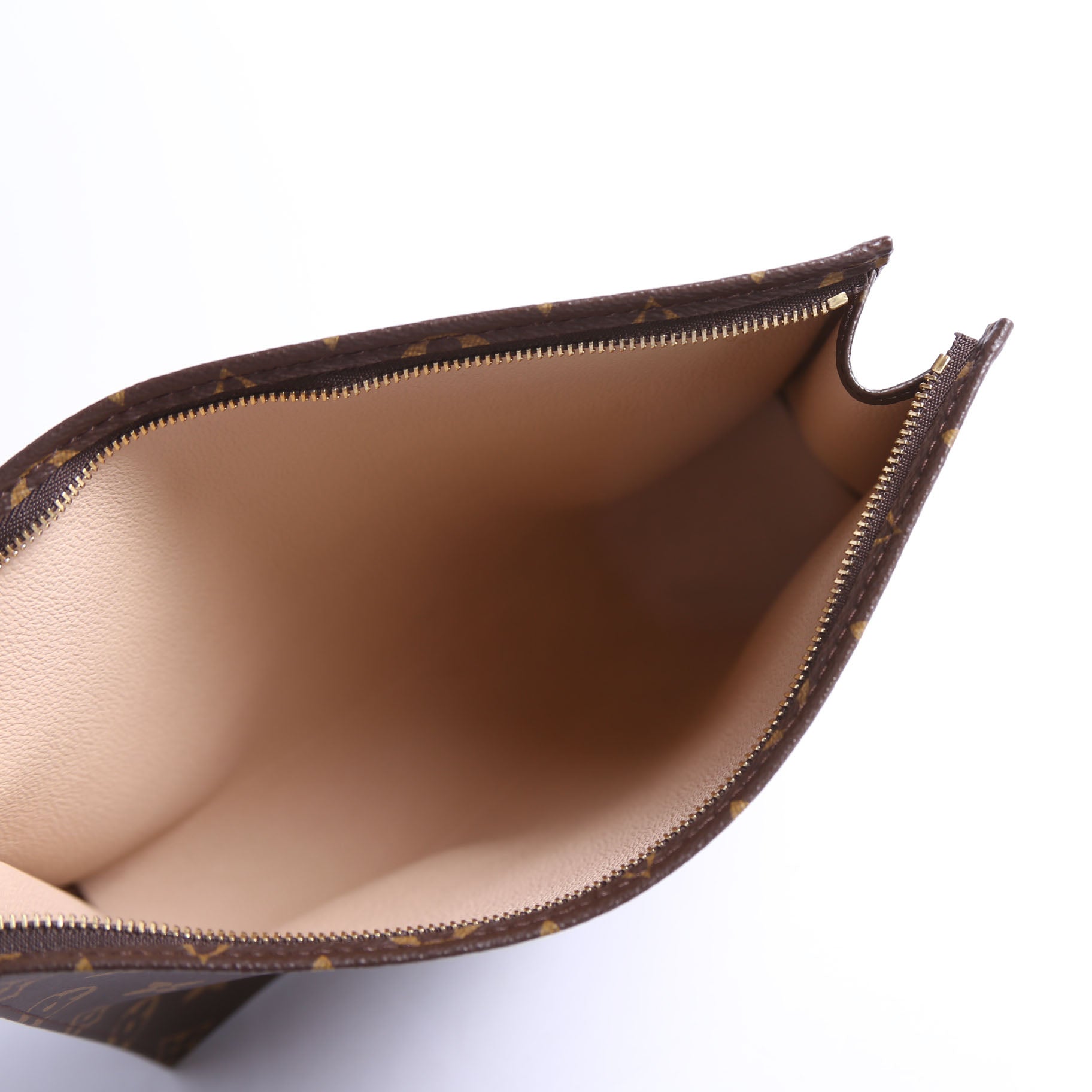 Louis Vuitton Toiletry Pouch 26 Newer Monogram