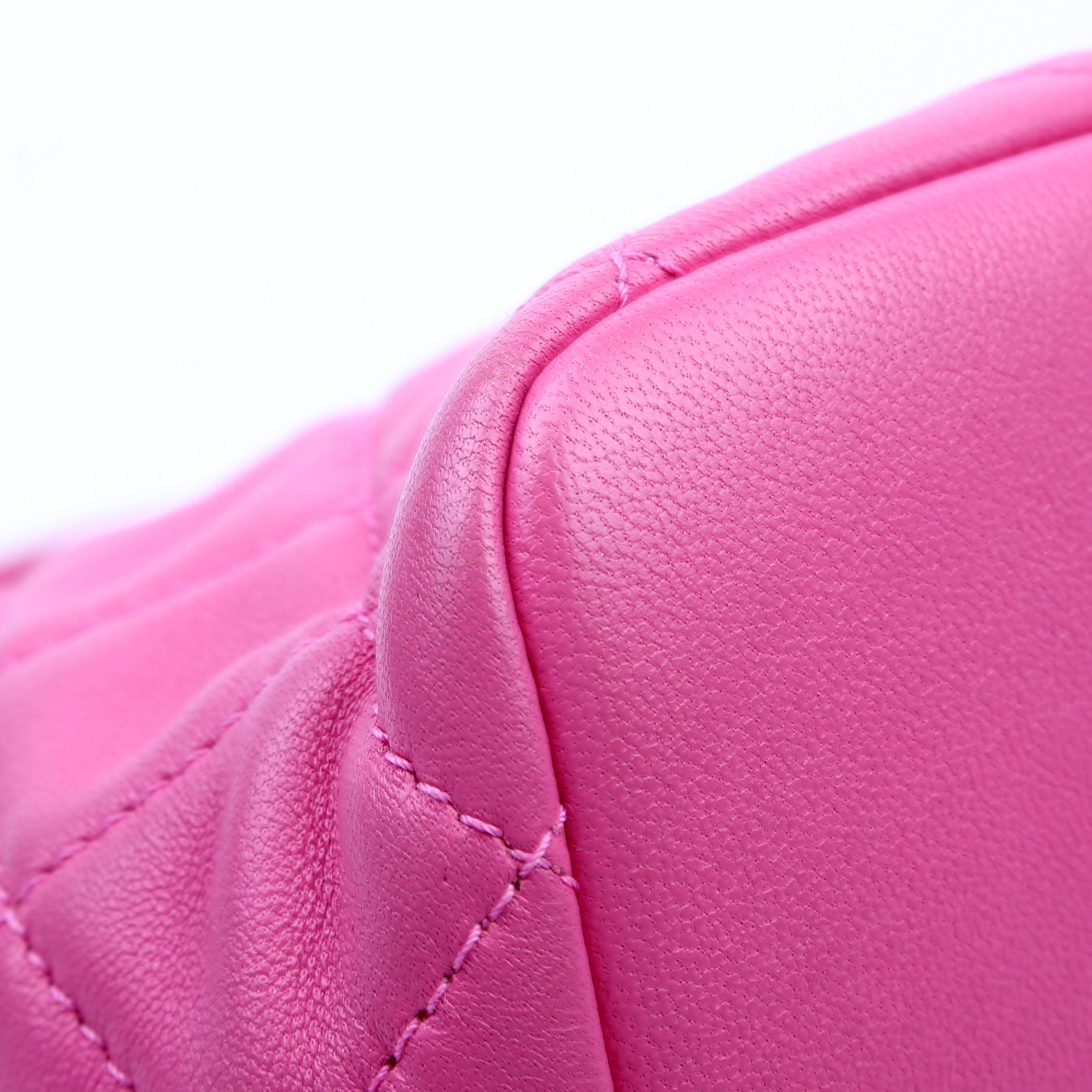 Chanel Perfect Meeting Hobo Lambskin 29M Pink