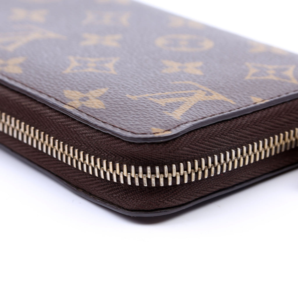 Louis Vuitton Zippy Wallet Monogram