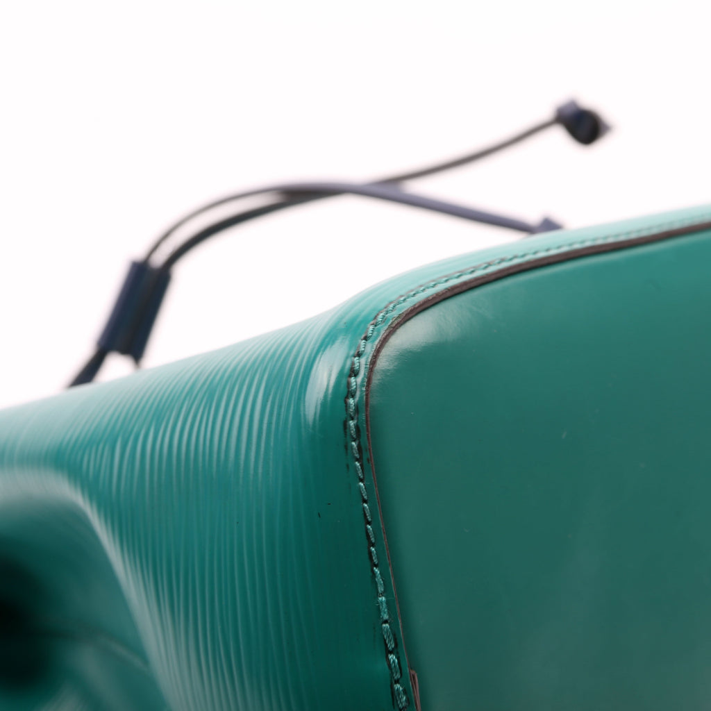 Louis Vuitton Neonoe BB Green/Blue