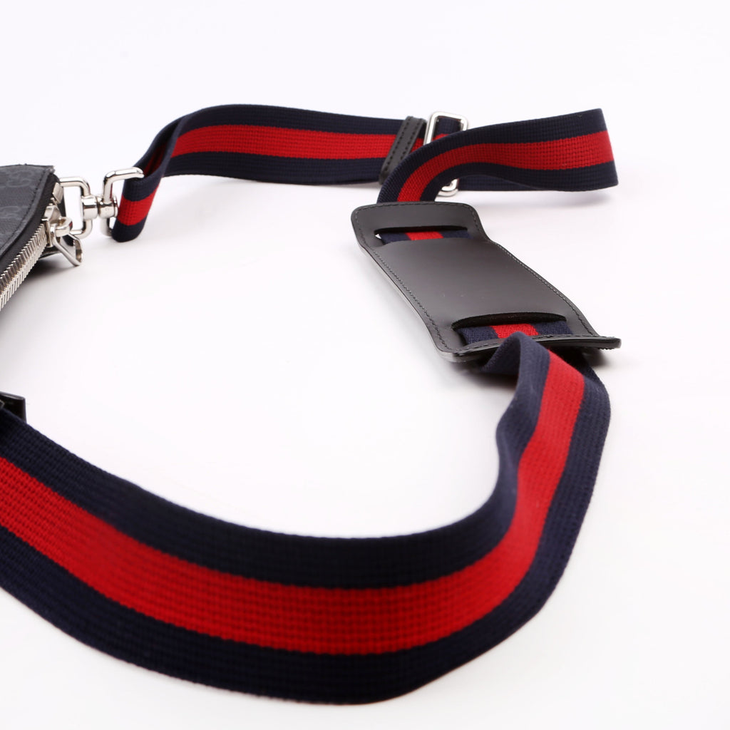 Gucci 523599 Supreme Messenger Bag