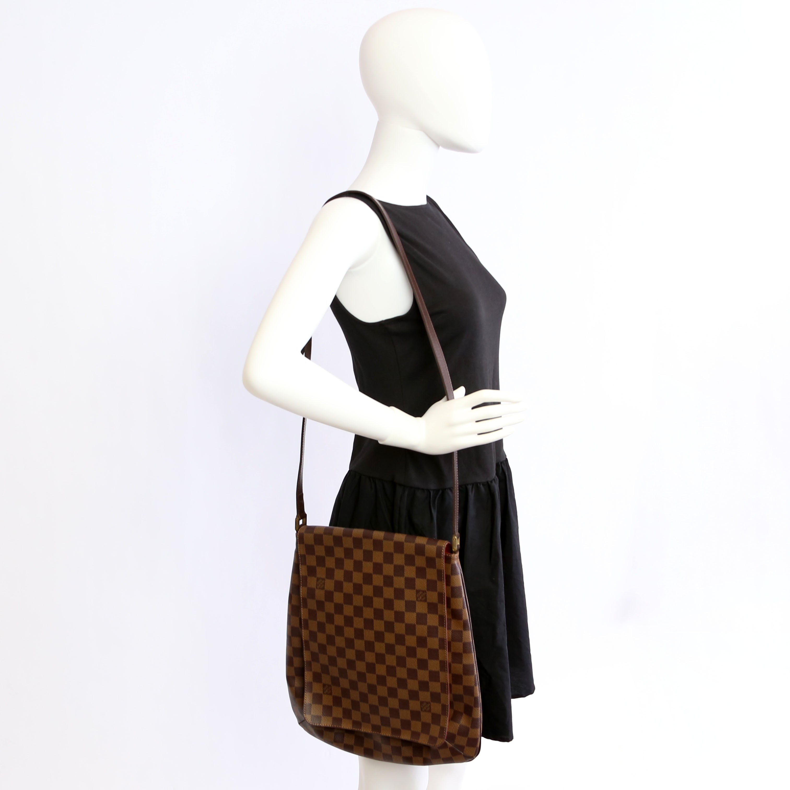 Louis Vuitton Musette Messenger Damier Ebene