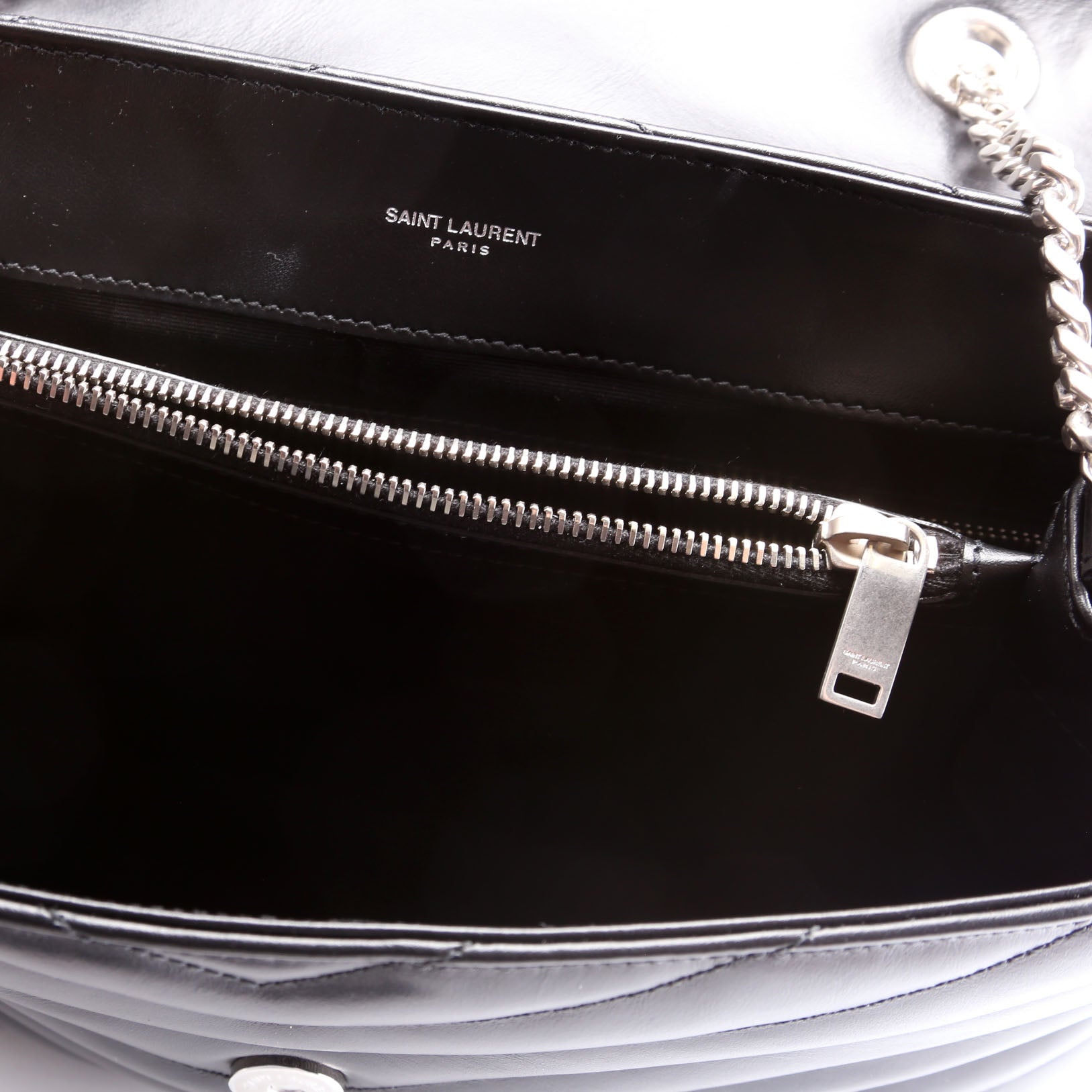 Saint Laurent Loulou Medium Quilted Black/Silver
