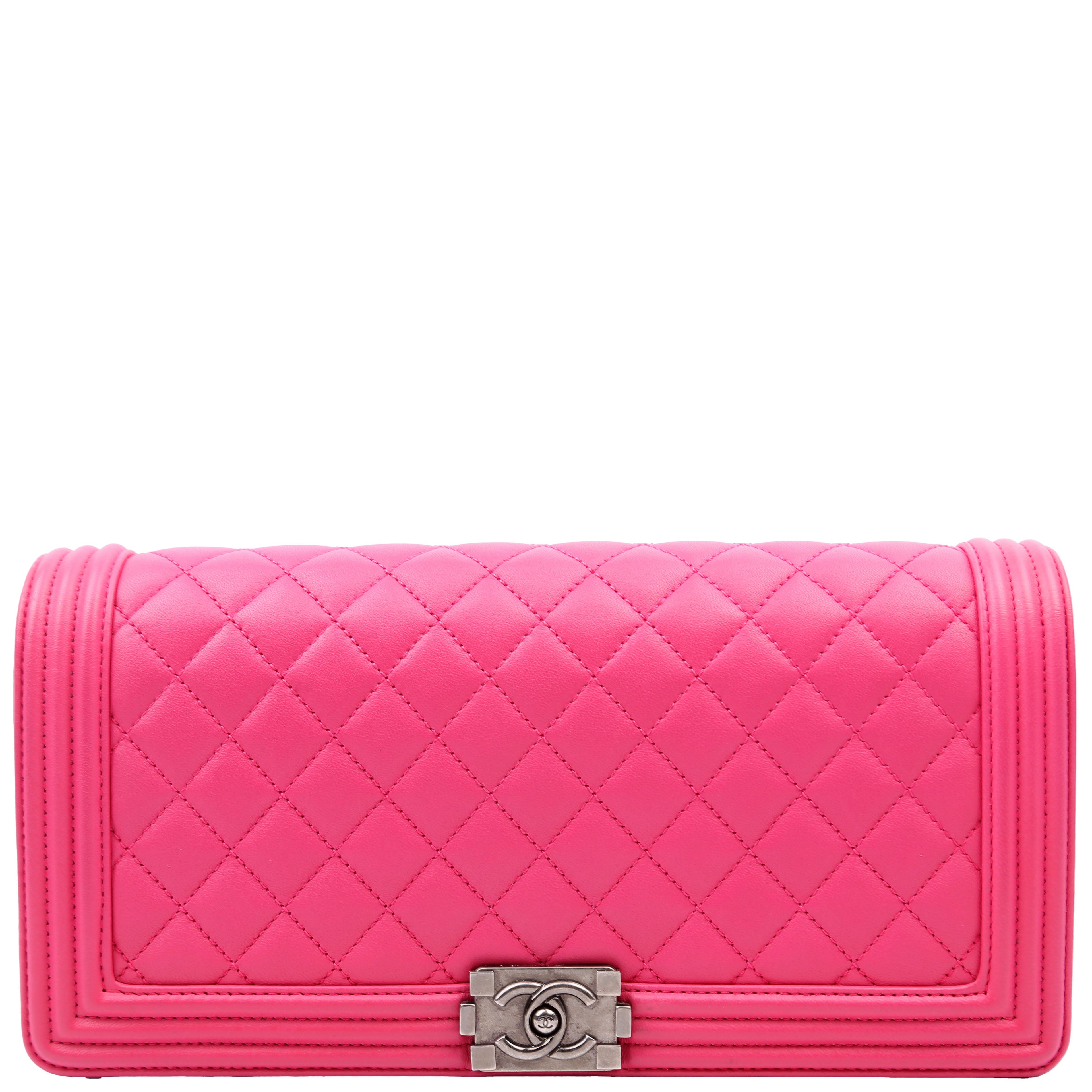 Chanel Boy Flap Clutch 19M Pink