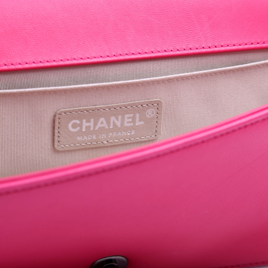 Chanel Boy Flap Clutch 19M Pink