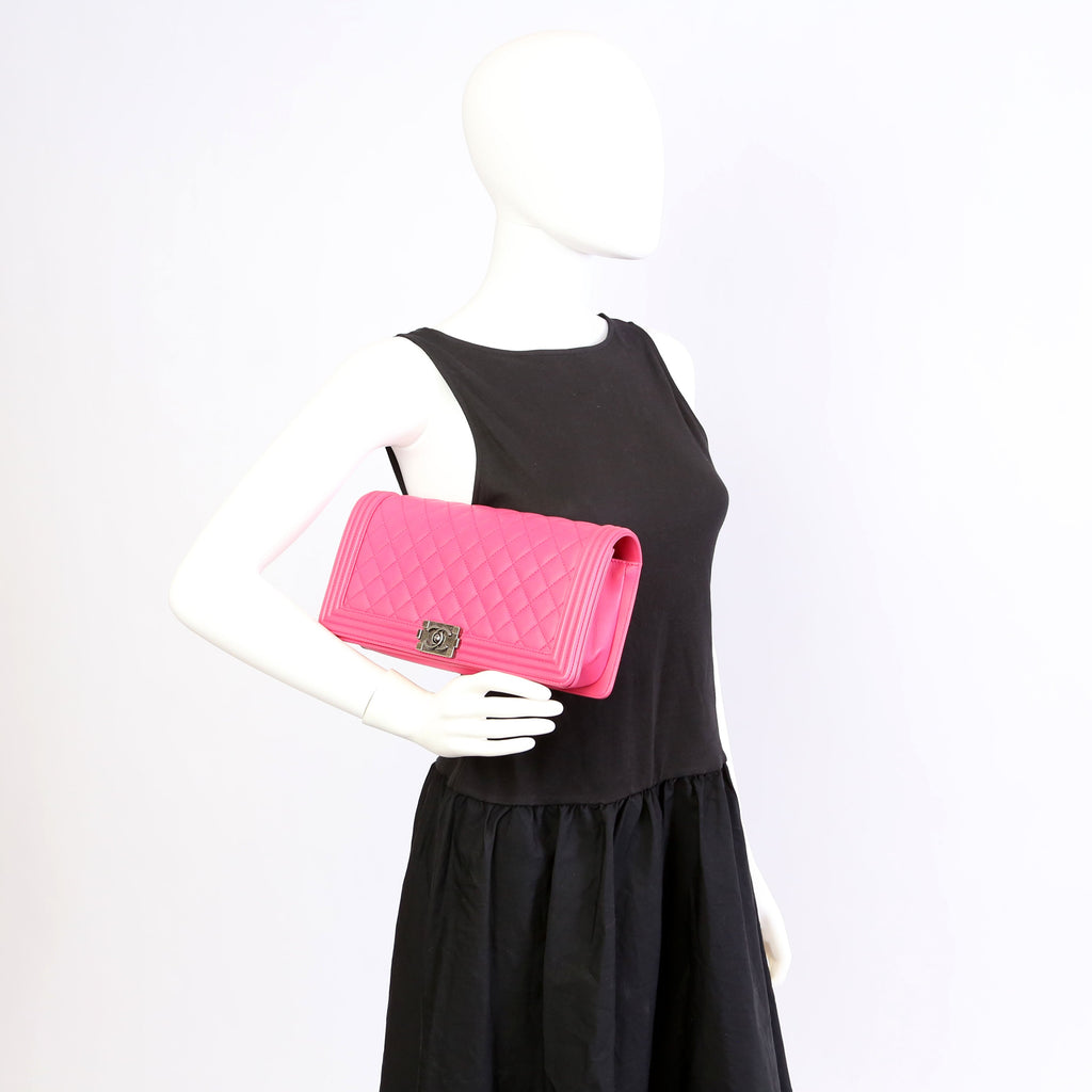 Chanel Boy Flap Clutch 19M Pink