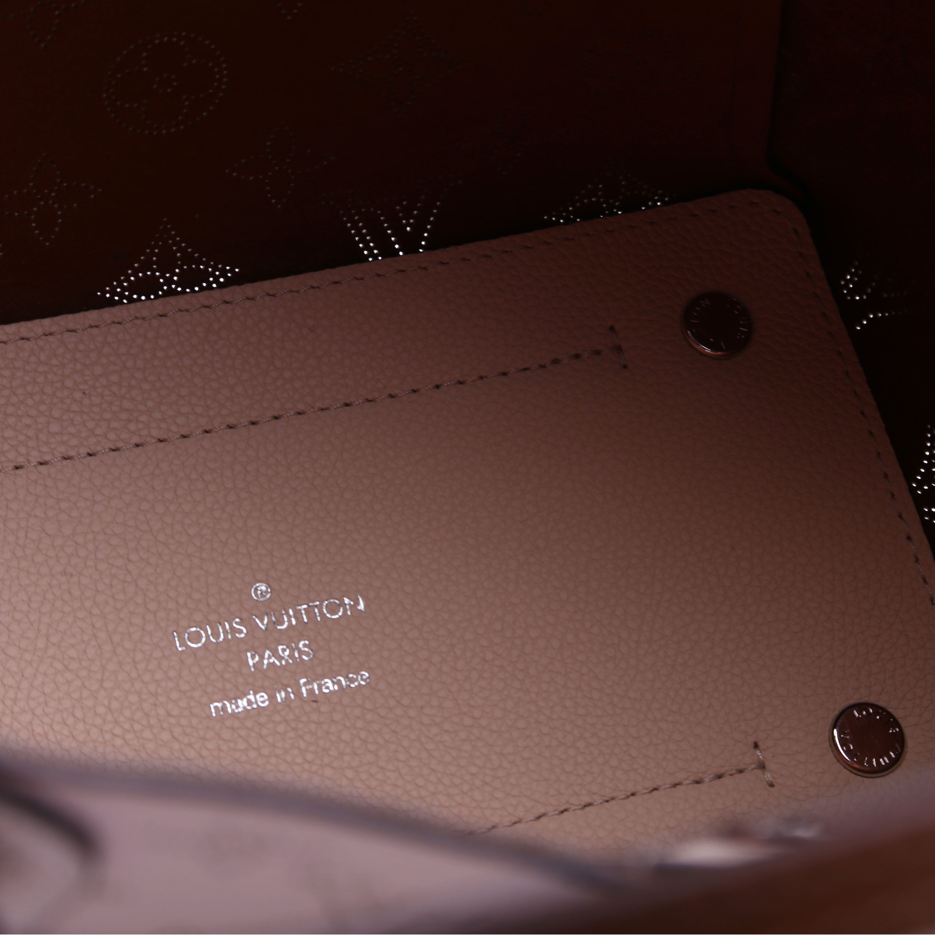 Louis Vuitton Hina PM Mahina Pink