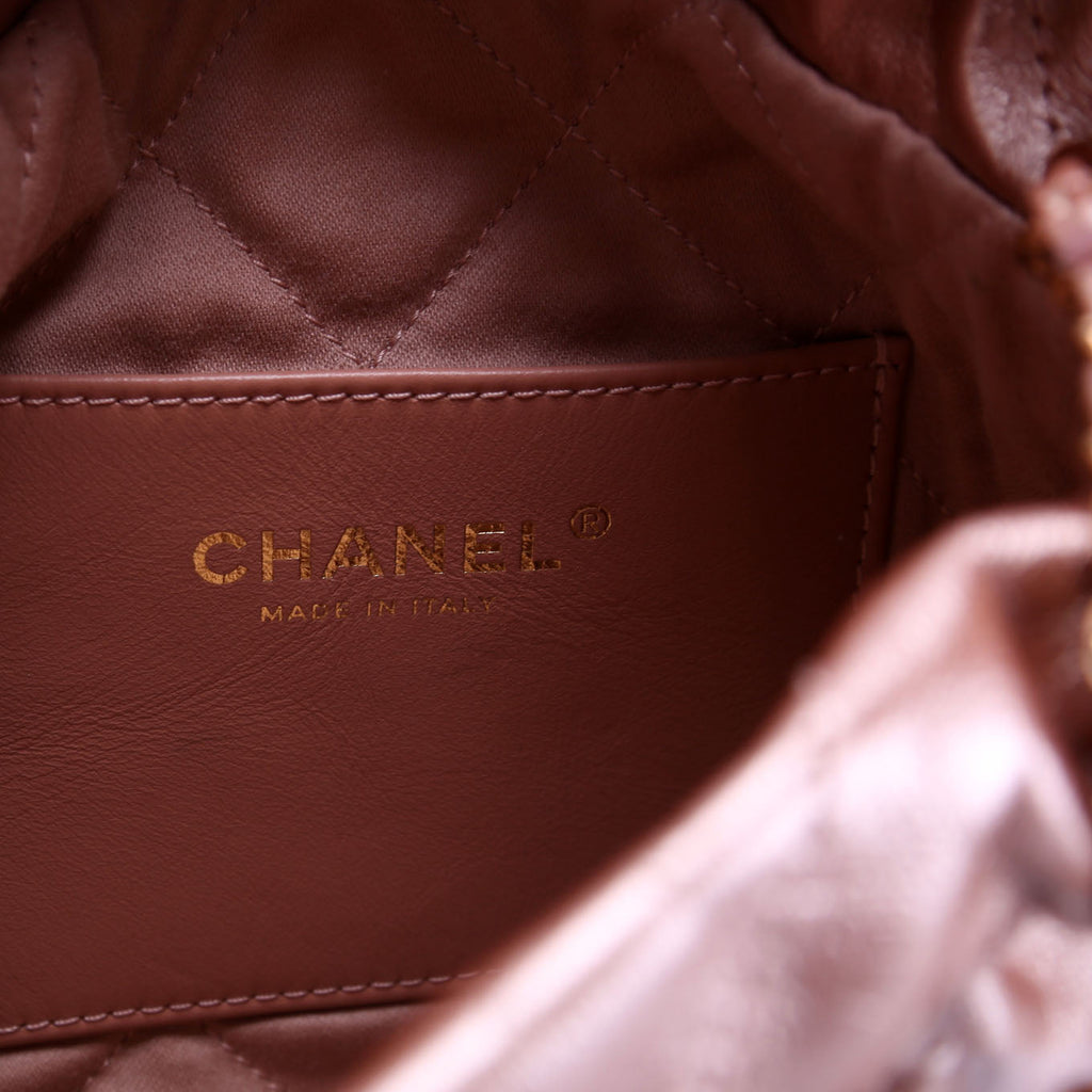 Chanel Chanel 22 Mini Metallic Calfskin RFID Pink