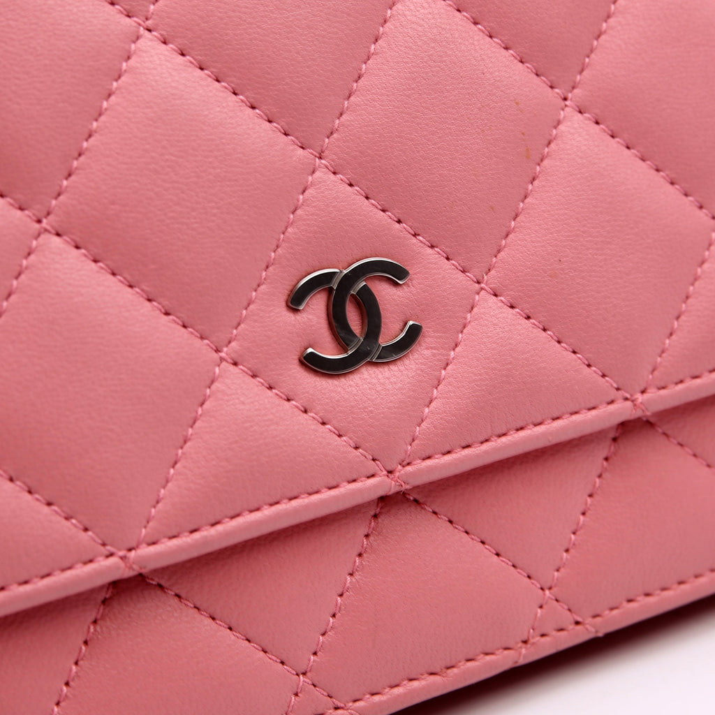 Chanel WOC Classic Lambskin Pink