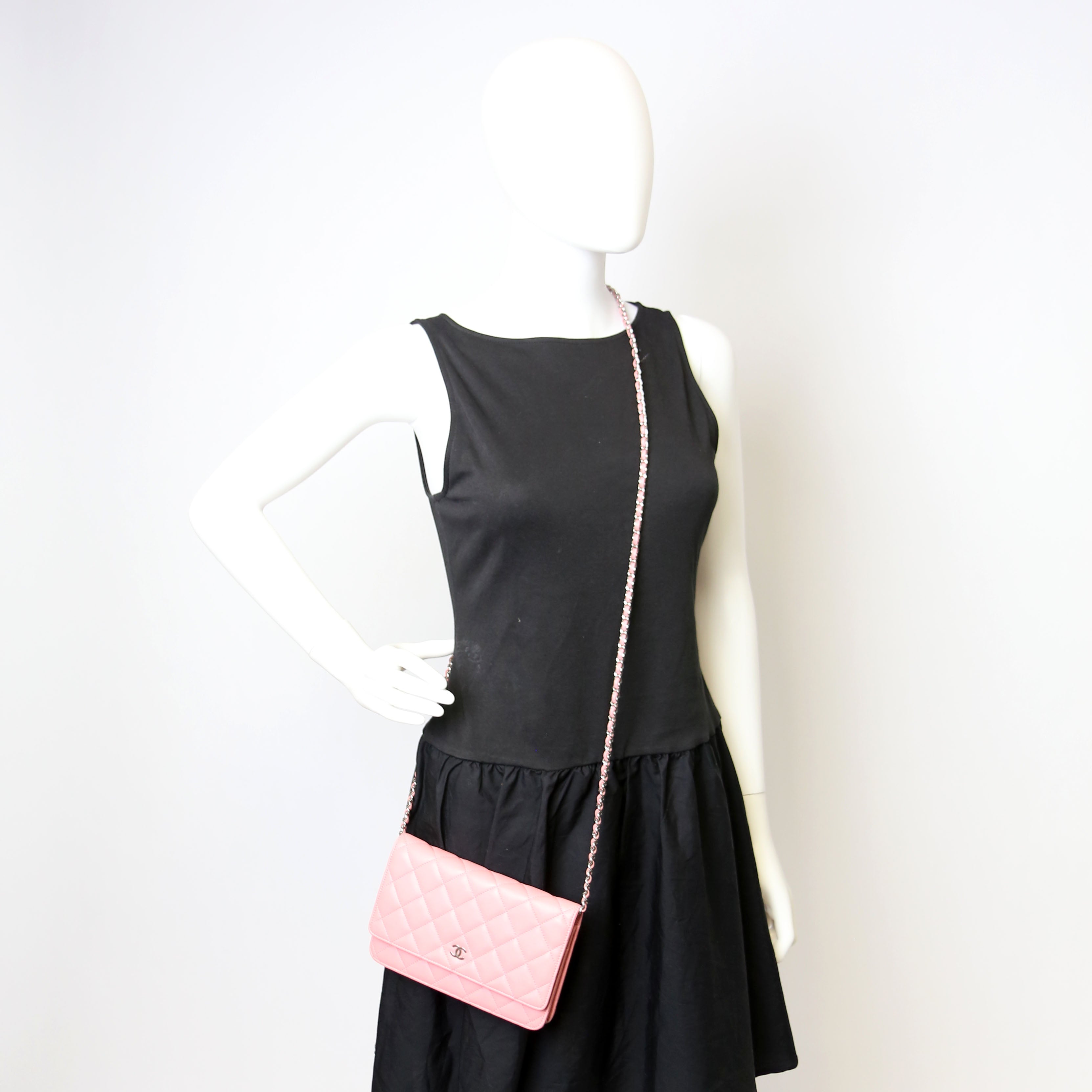 Chanel WOC Classic Lambskin Pink