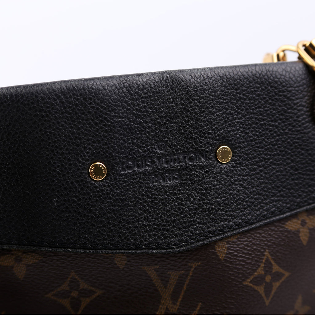 Louis Vuitton Pallas Shopper Monogram