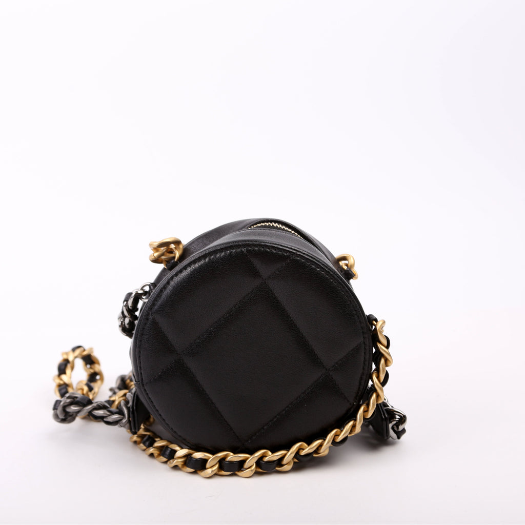 Chanel Chanel 19 Round Clutch Goarskin 29M Black