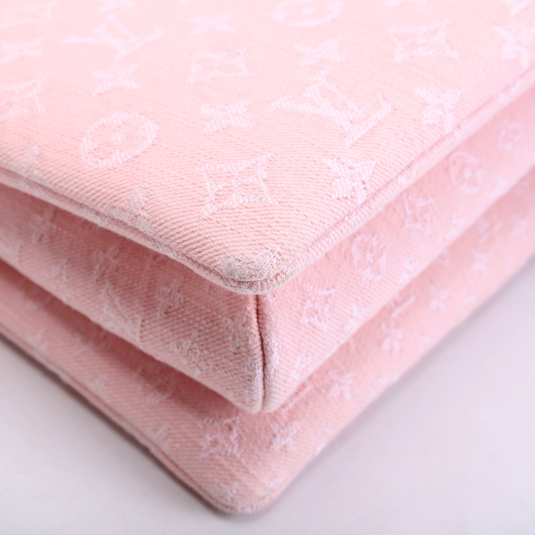 Louis Vuitton Coussin PM Denim Pink