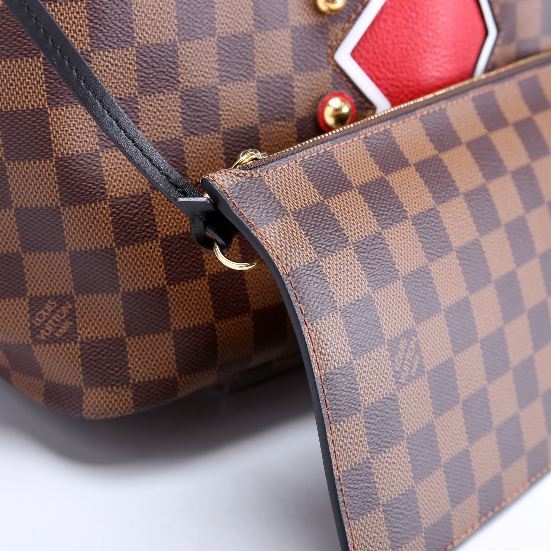 Louis Vuitton Neverfull With Wallet MM Karakoram Ebene