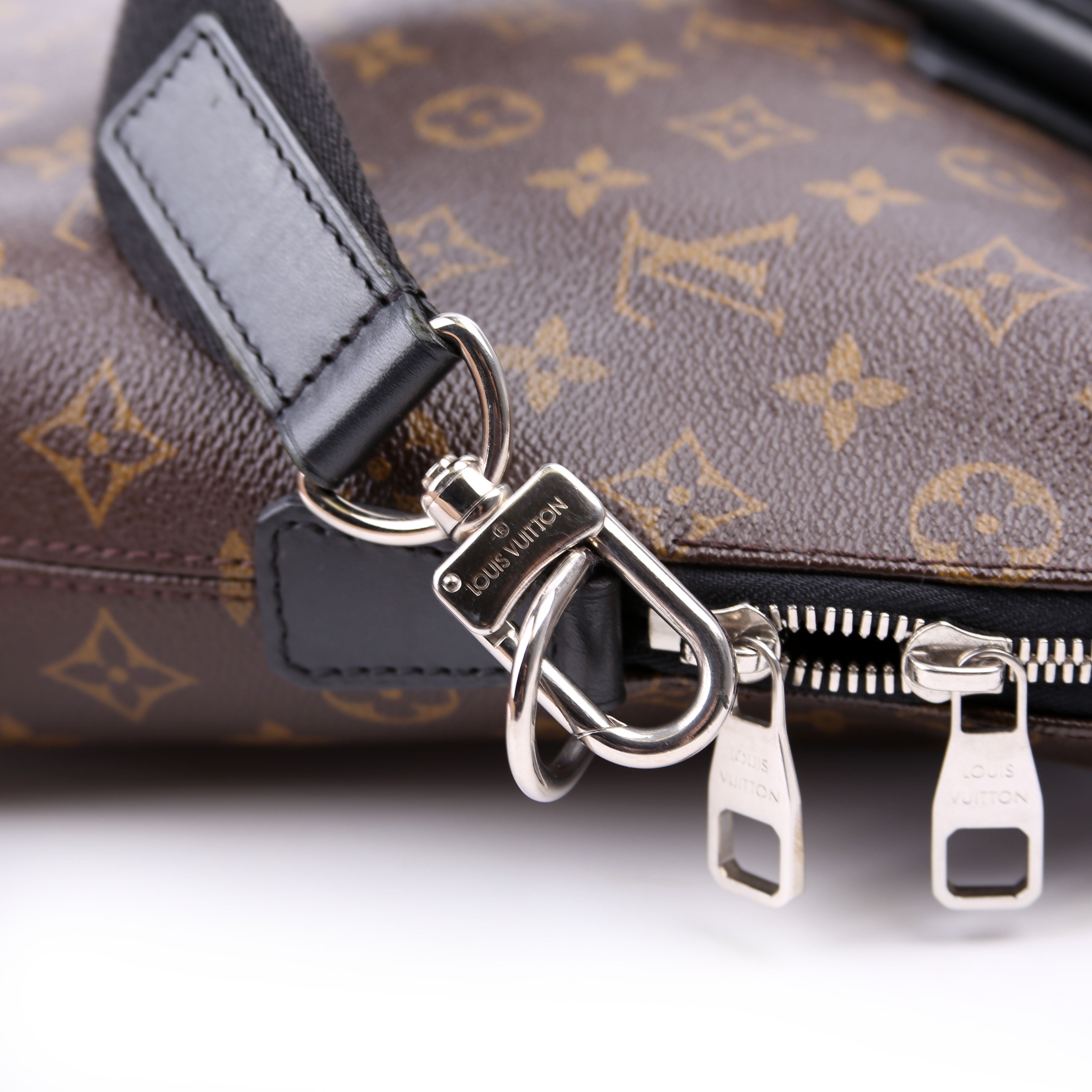 Louis Vuitton Porte Documents Jour Monogram Macassar