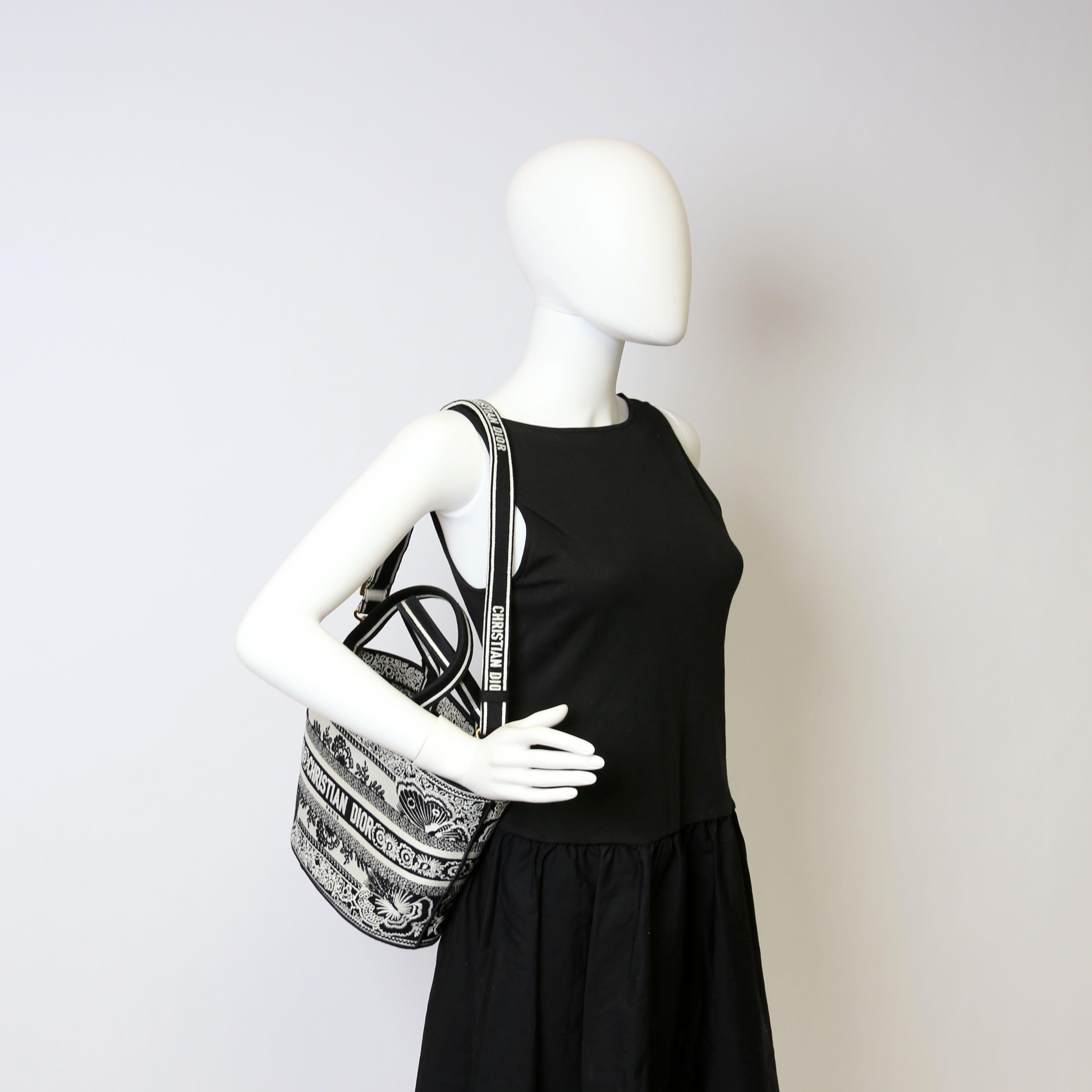 Christian Dior Hat Basket Bag Embroidered Butterfly Bandana Black/White