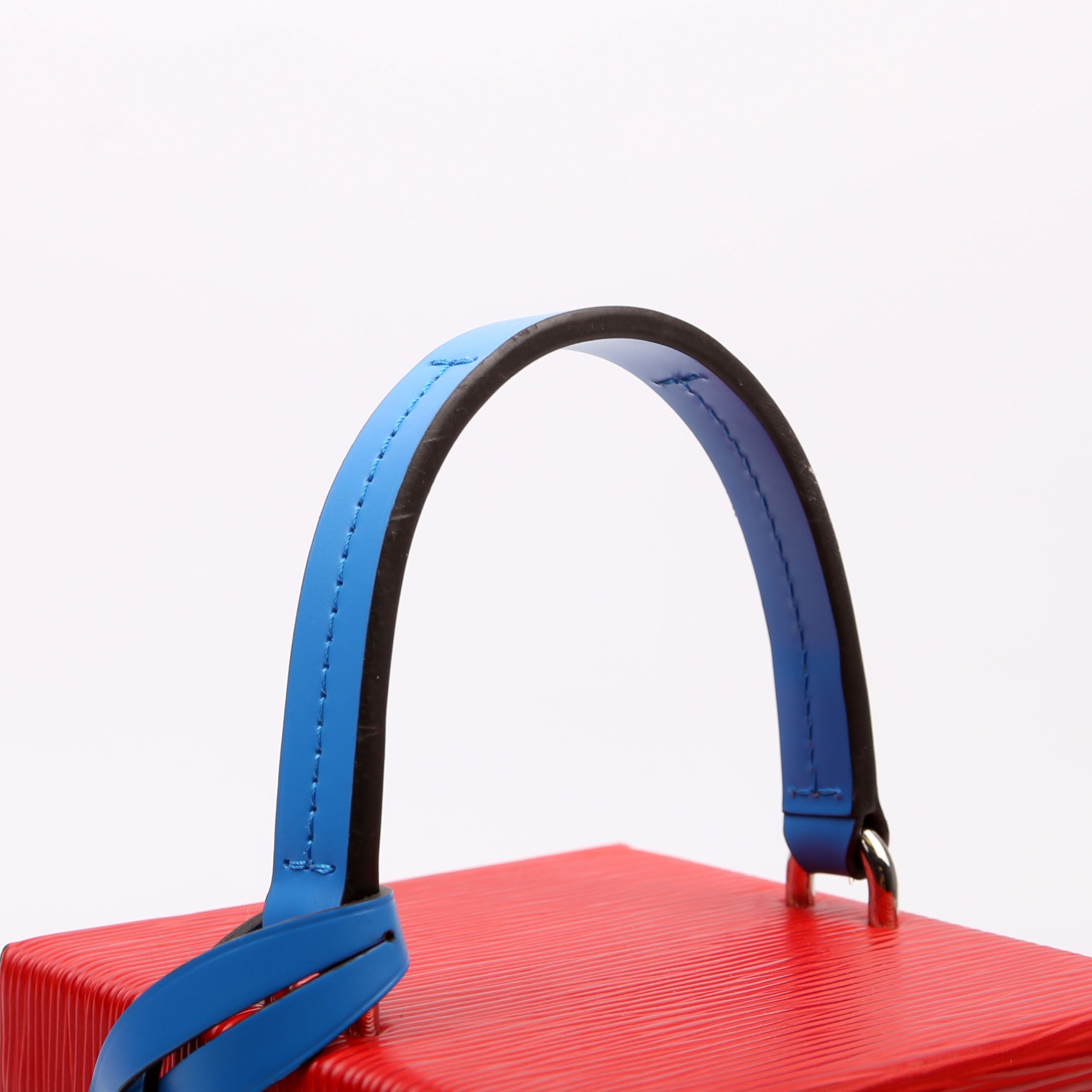 Louis Vuitton Bleeker Box Epi Blue/Red