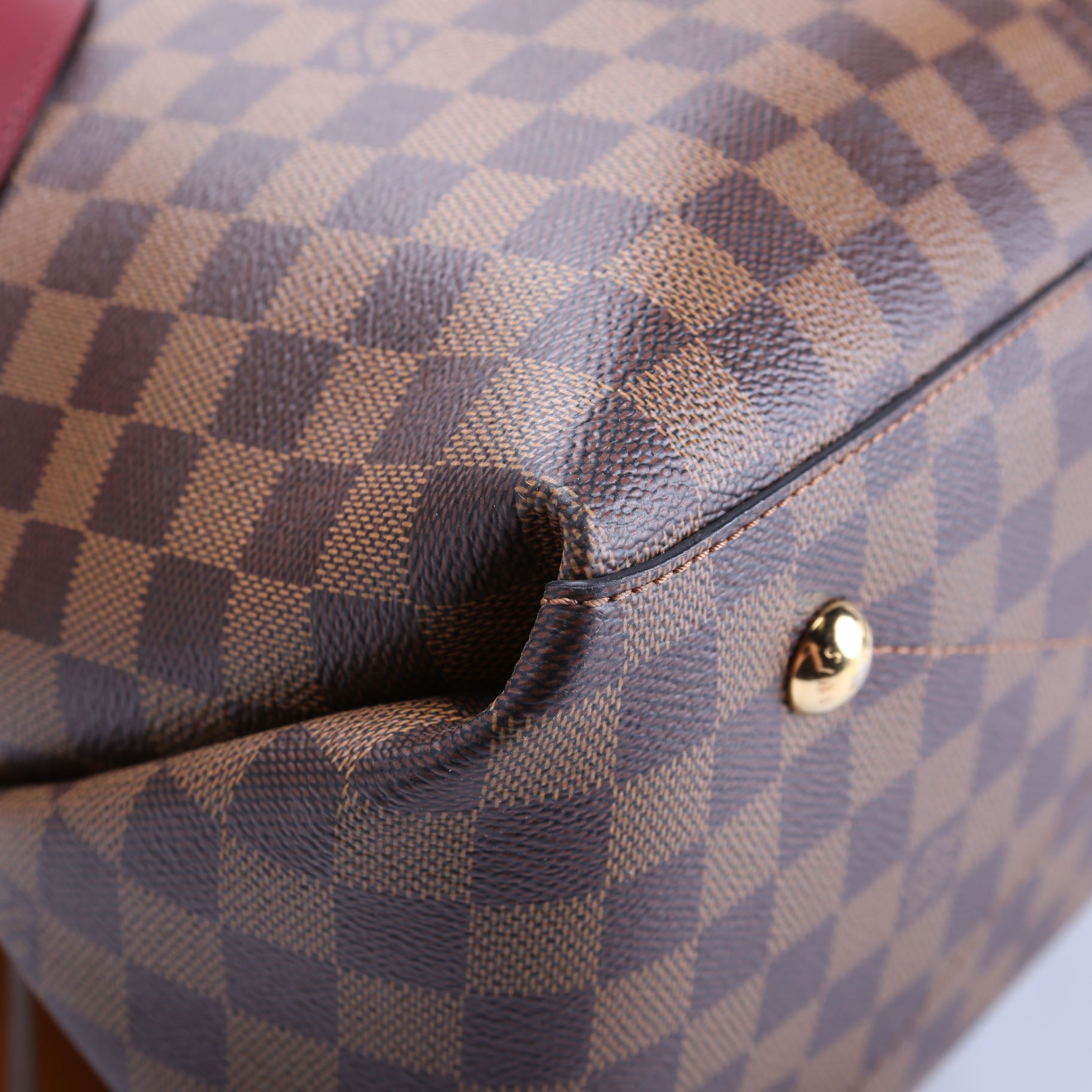 Louis Vuitton Maida Hobo Ebene