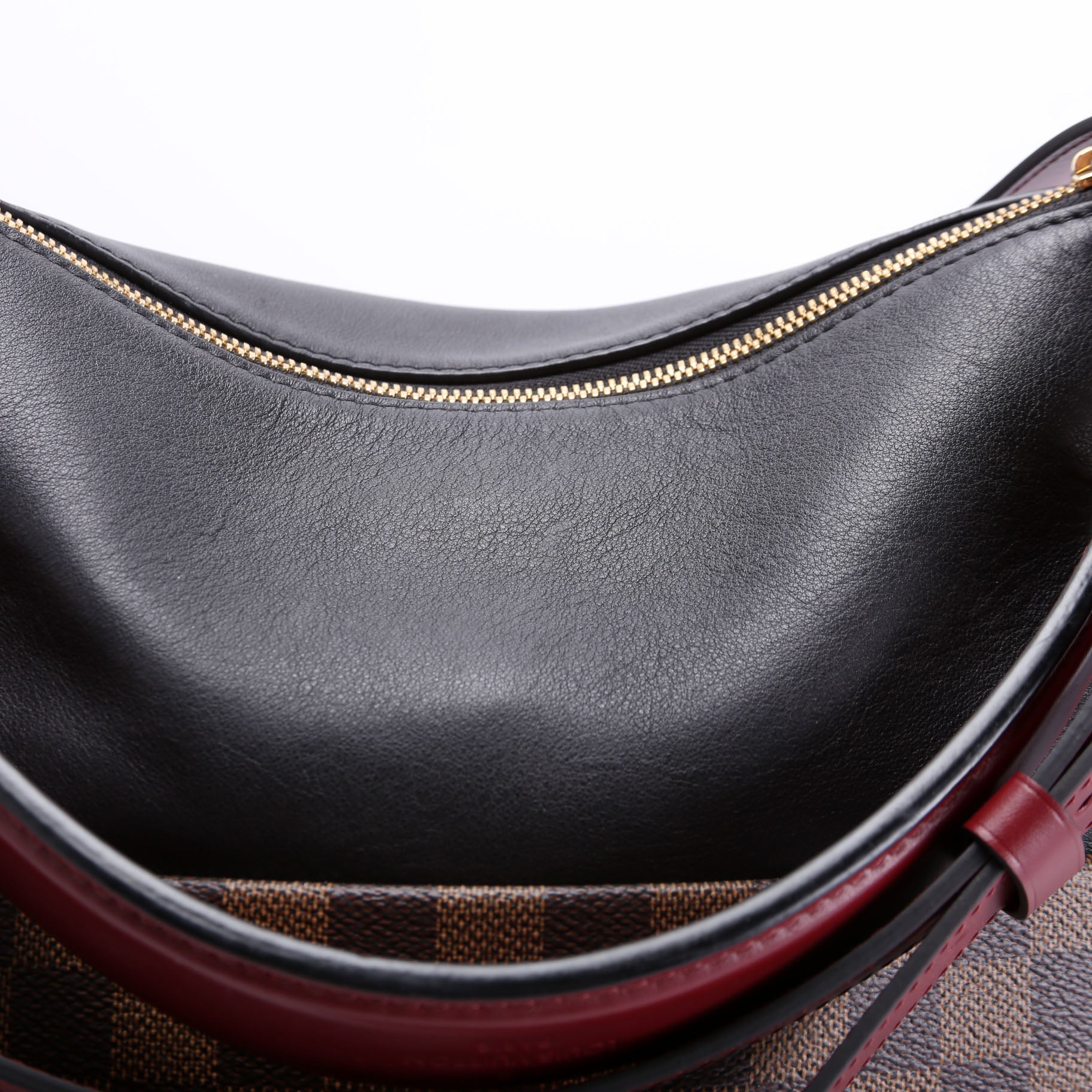 Louis Vuitton Maida Hobo Ebene