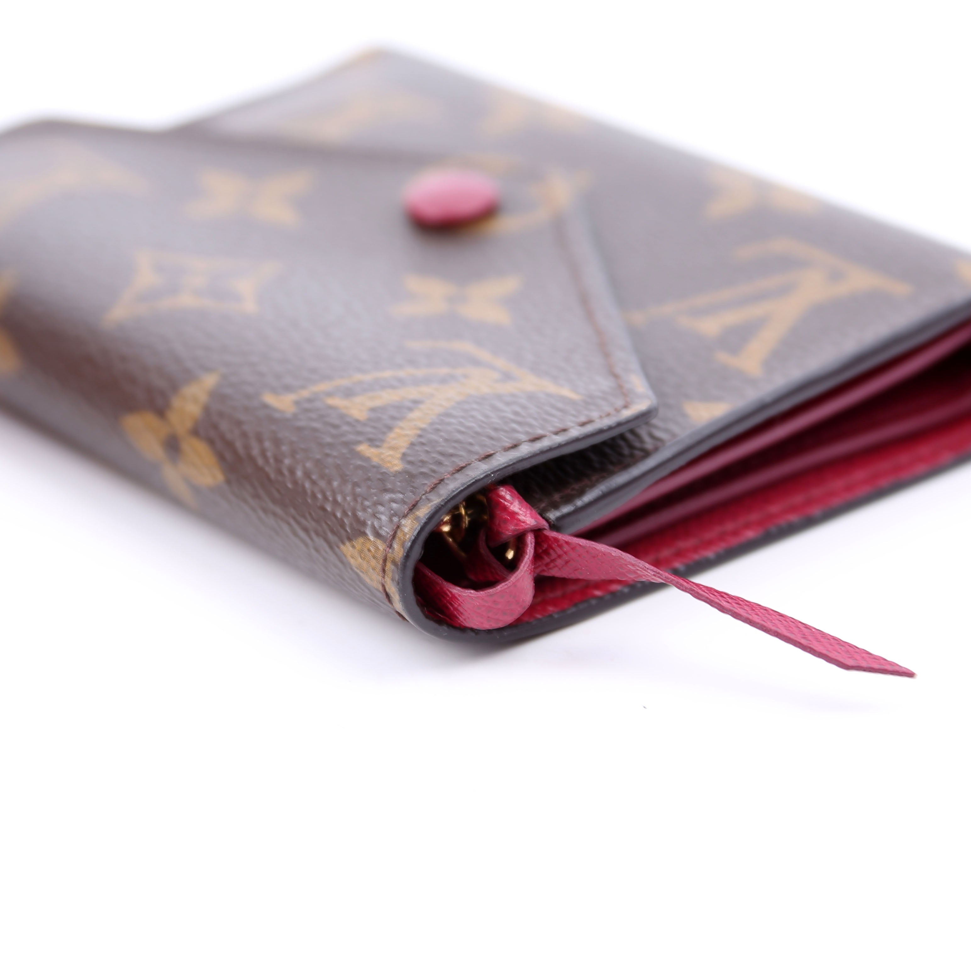 Louis Vuitton Victorine Wallet Monogram Berry