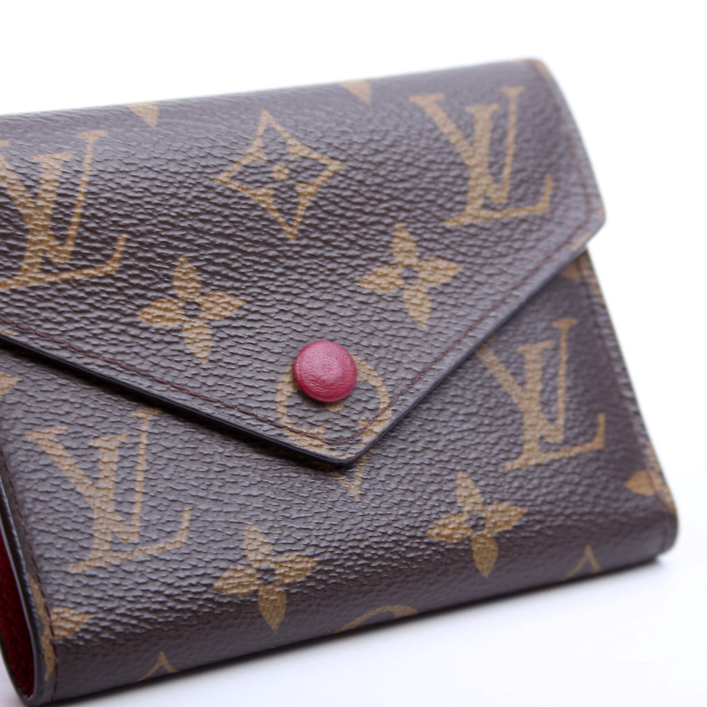 Louis Vuitton Victorine Wallet Monogram Berry