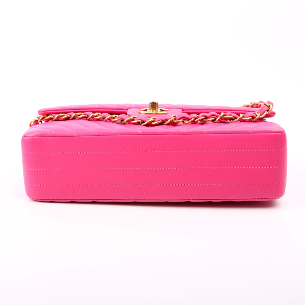 Chanel Classic Flap Medium Chevron Lambskin 21M Pink