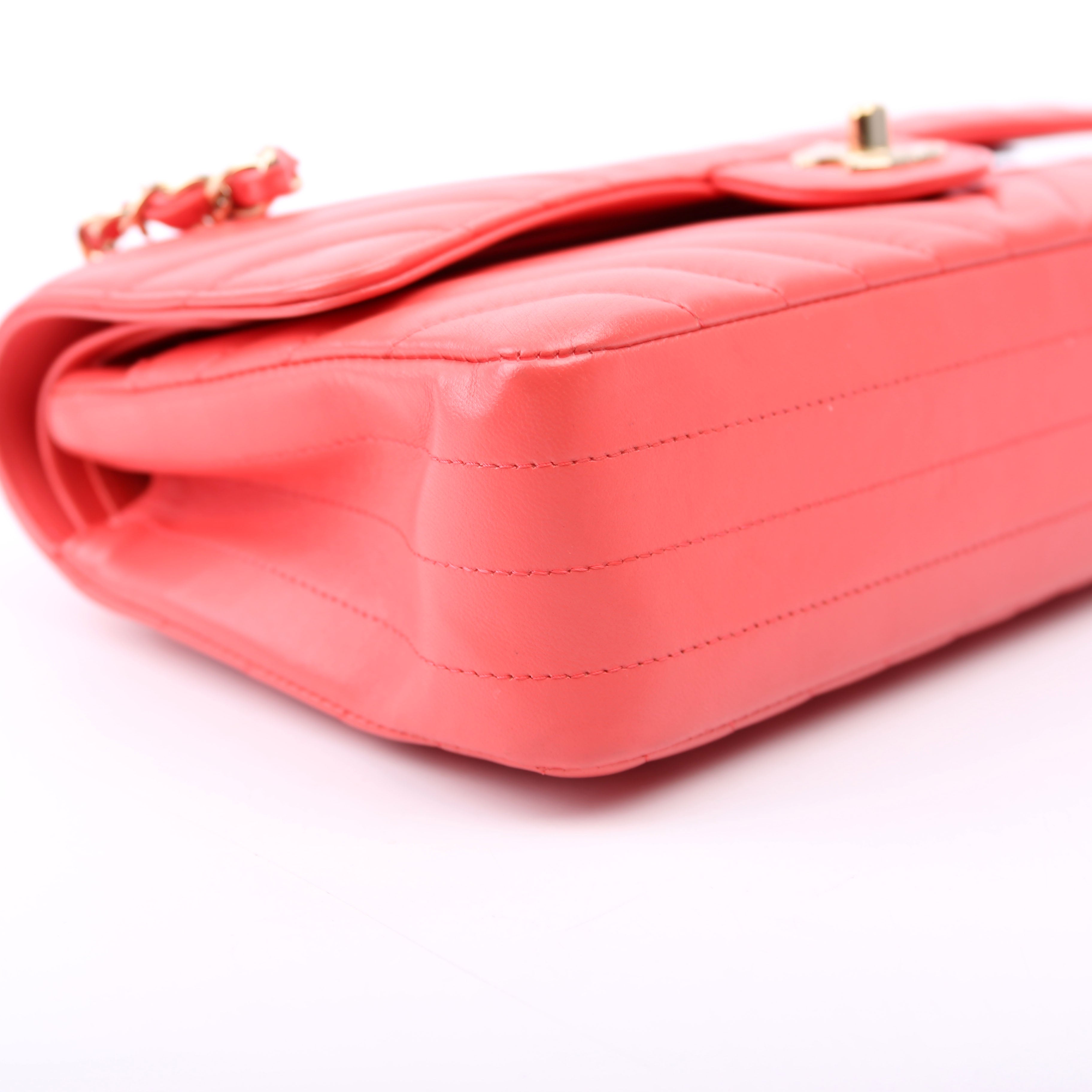 Chanel Classic Flap Medium Chevron Lambskin 27M Salmon