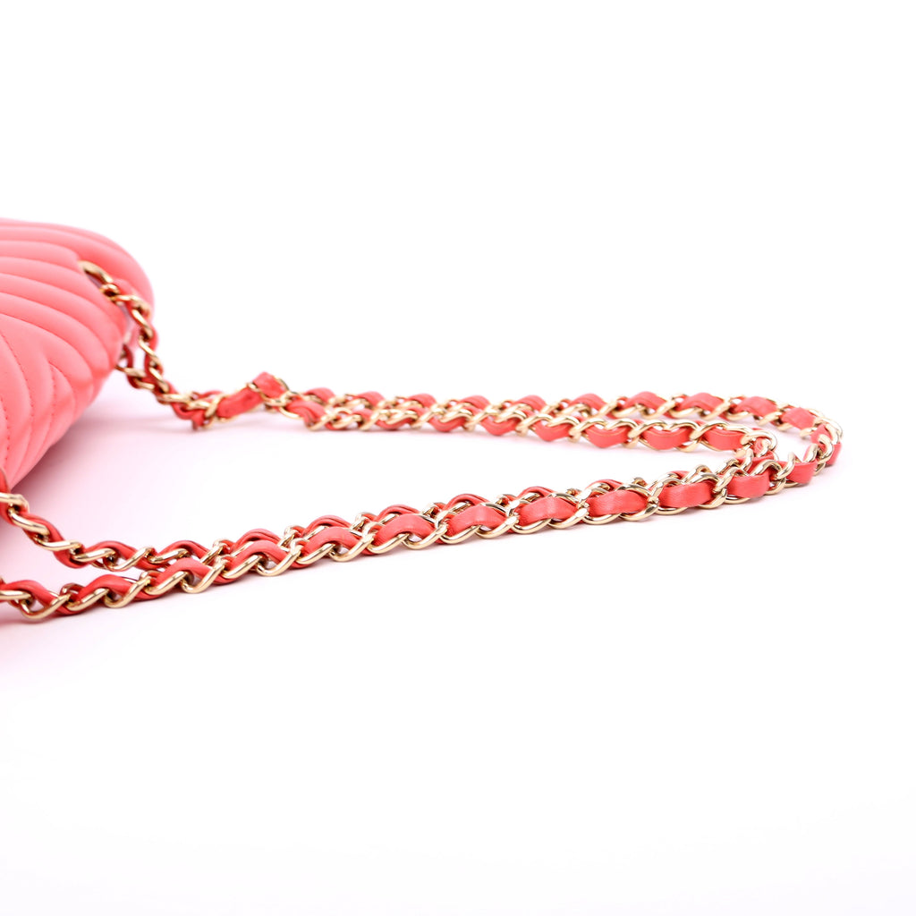 Chanel Classic Flap Medium Chevron Lambskin 27M Salmon