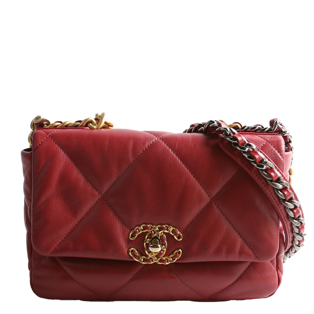 Chanel Quilted Goatskin 19 Medium Flap 30M Red
