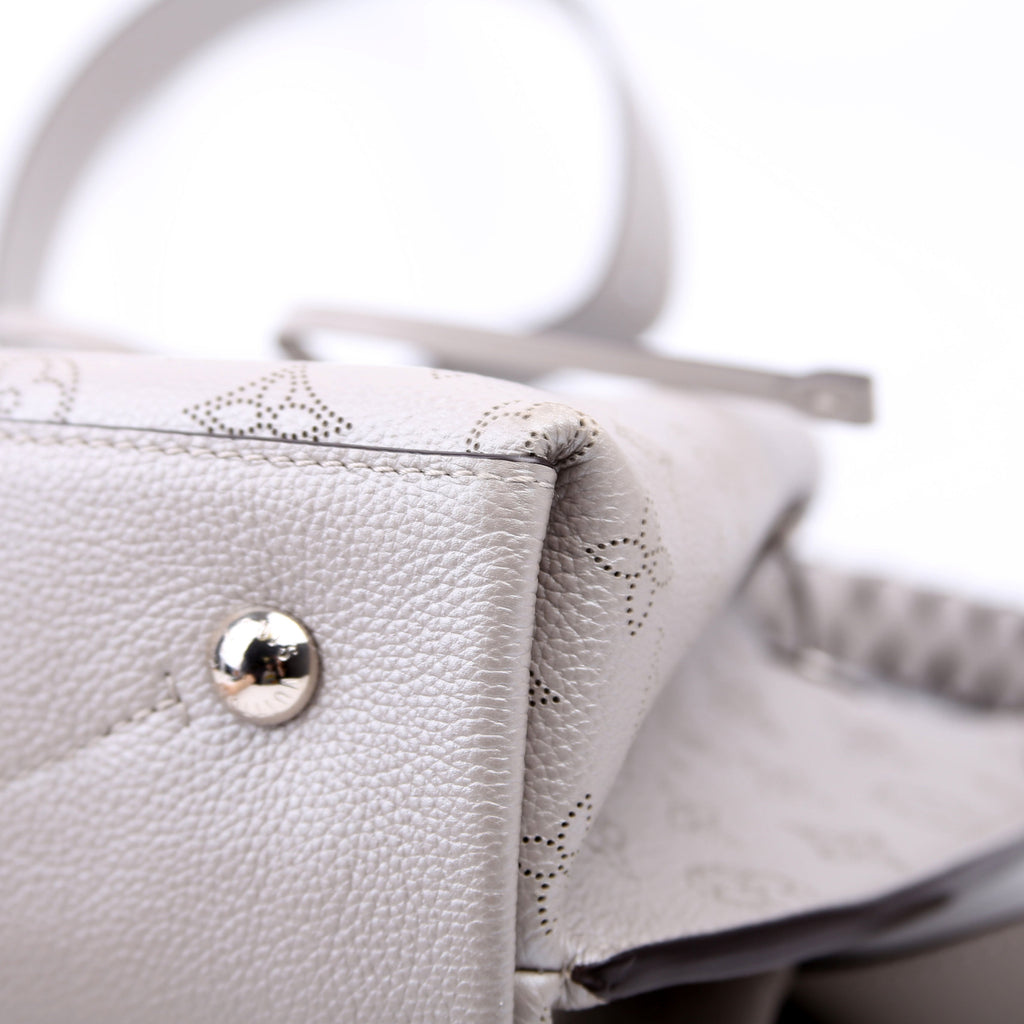 Louis Vuitton Muria Bucket Mahina