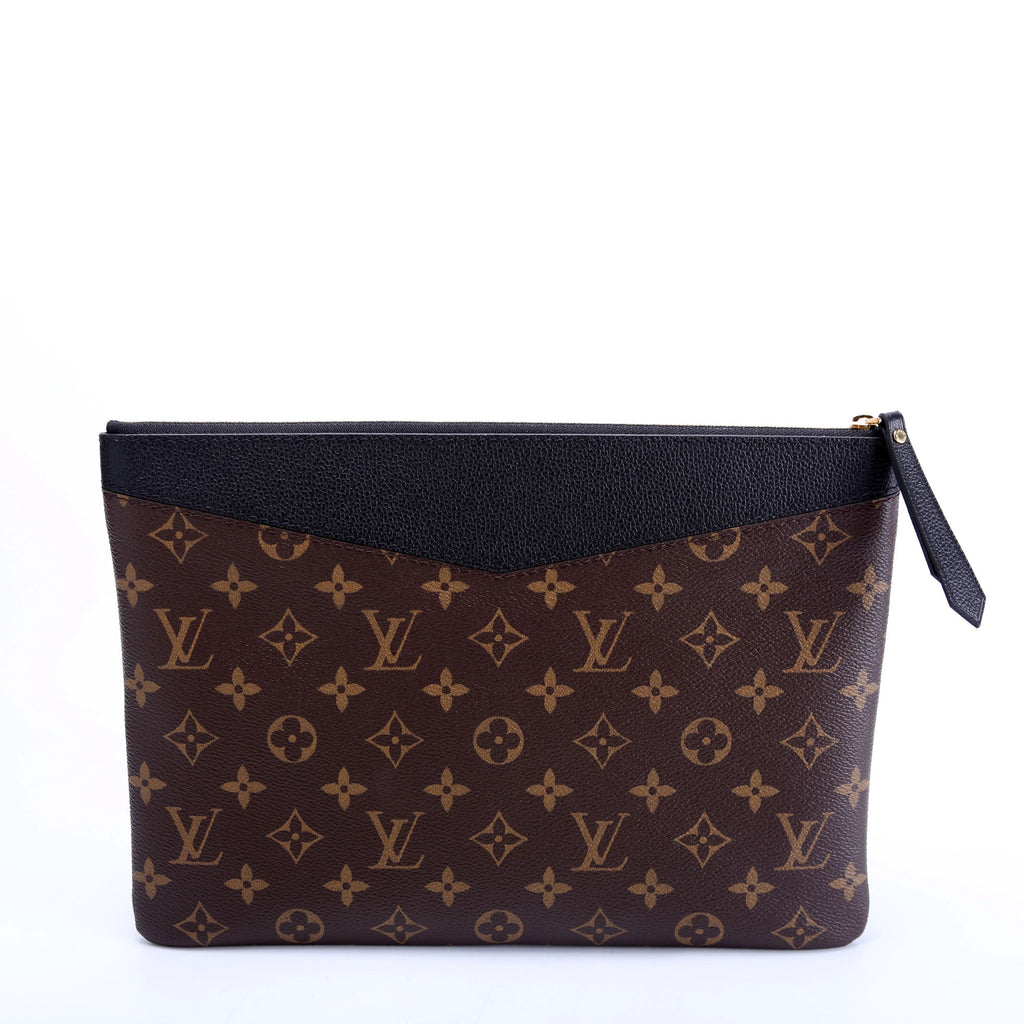 Louis Vuitton Daily Pouch Monogram Black