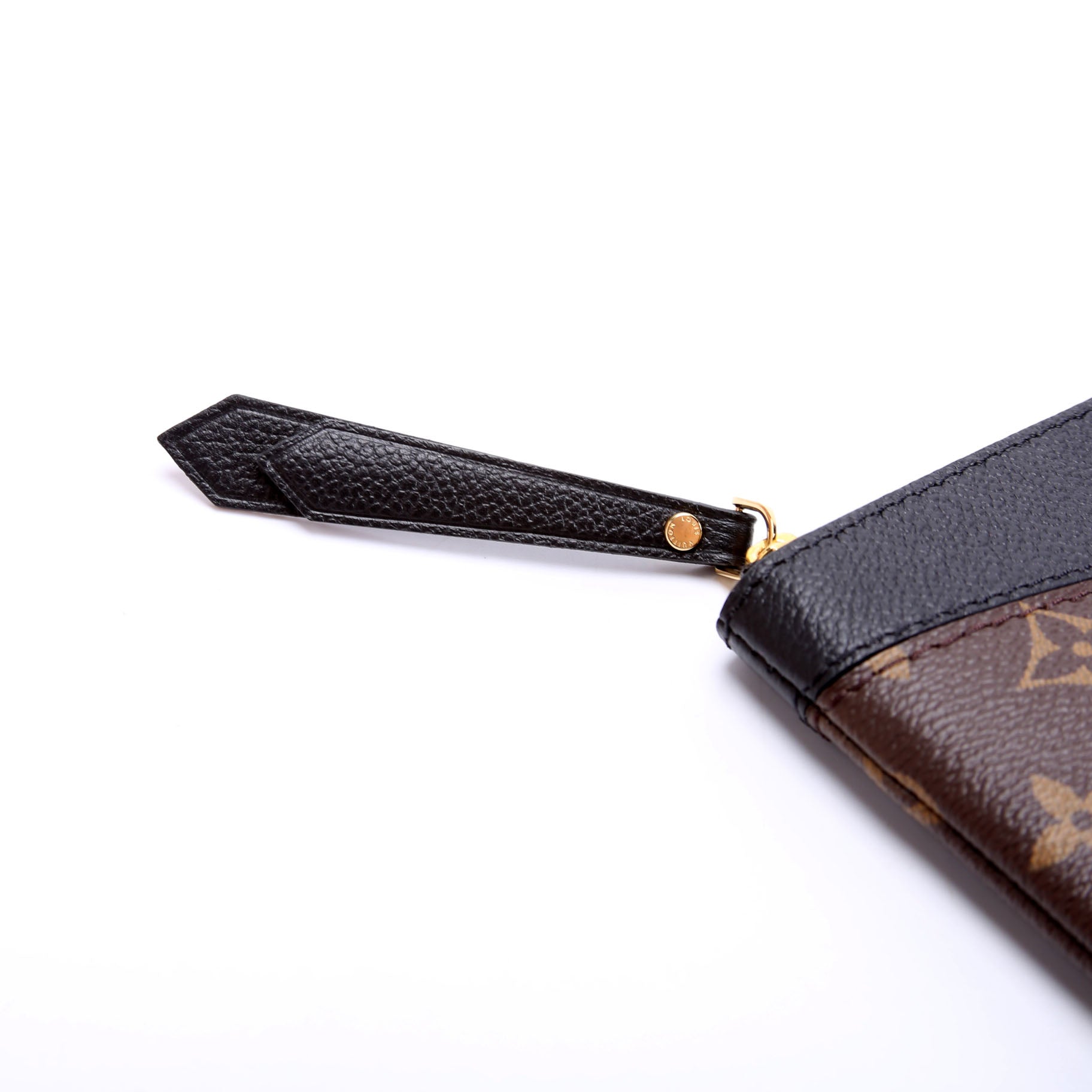 Louis Vuitton Daily Pouch Monogram Black