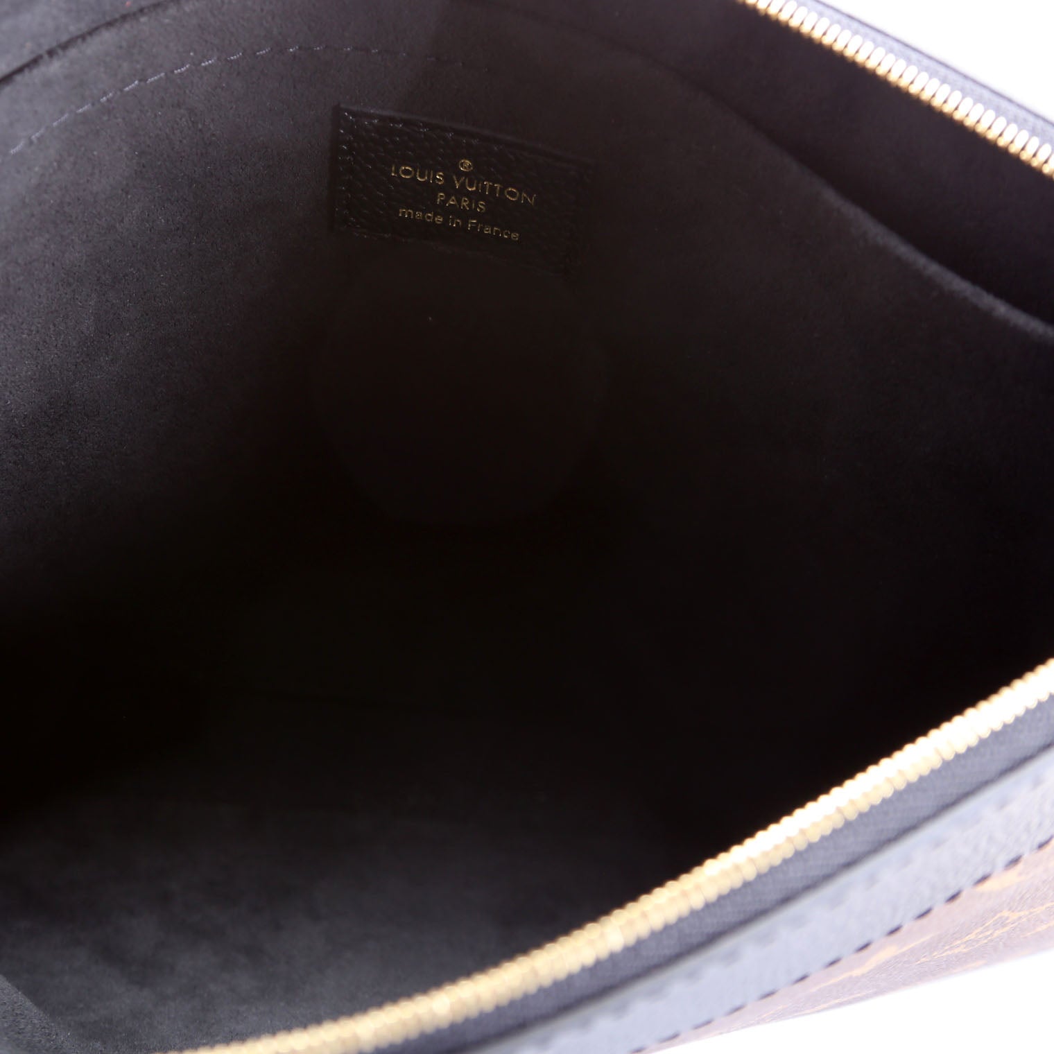 Louis Vuitton Daily Pouch Monogram Black
