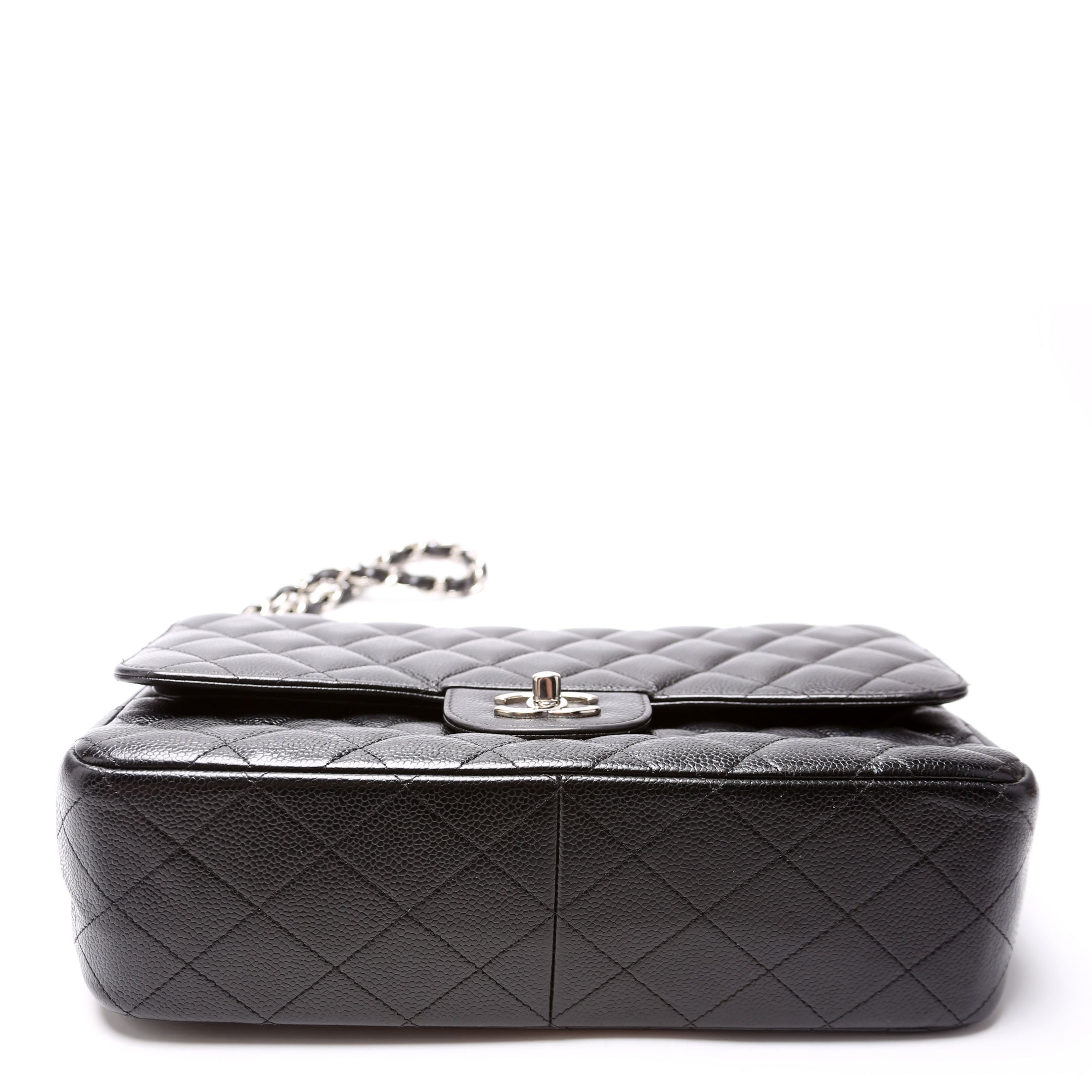 Chanel Classic Flap Jumbo Caviar 21-24M Black