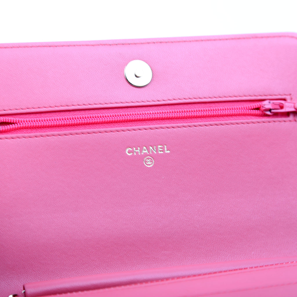 Chanel WOC Boy Chevron Lambskin Coral