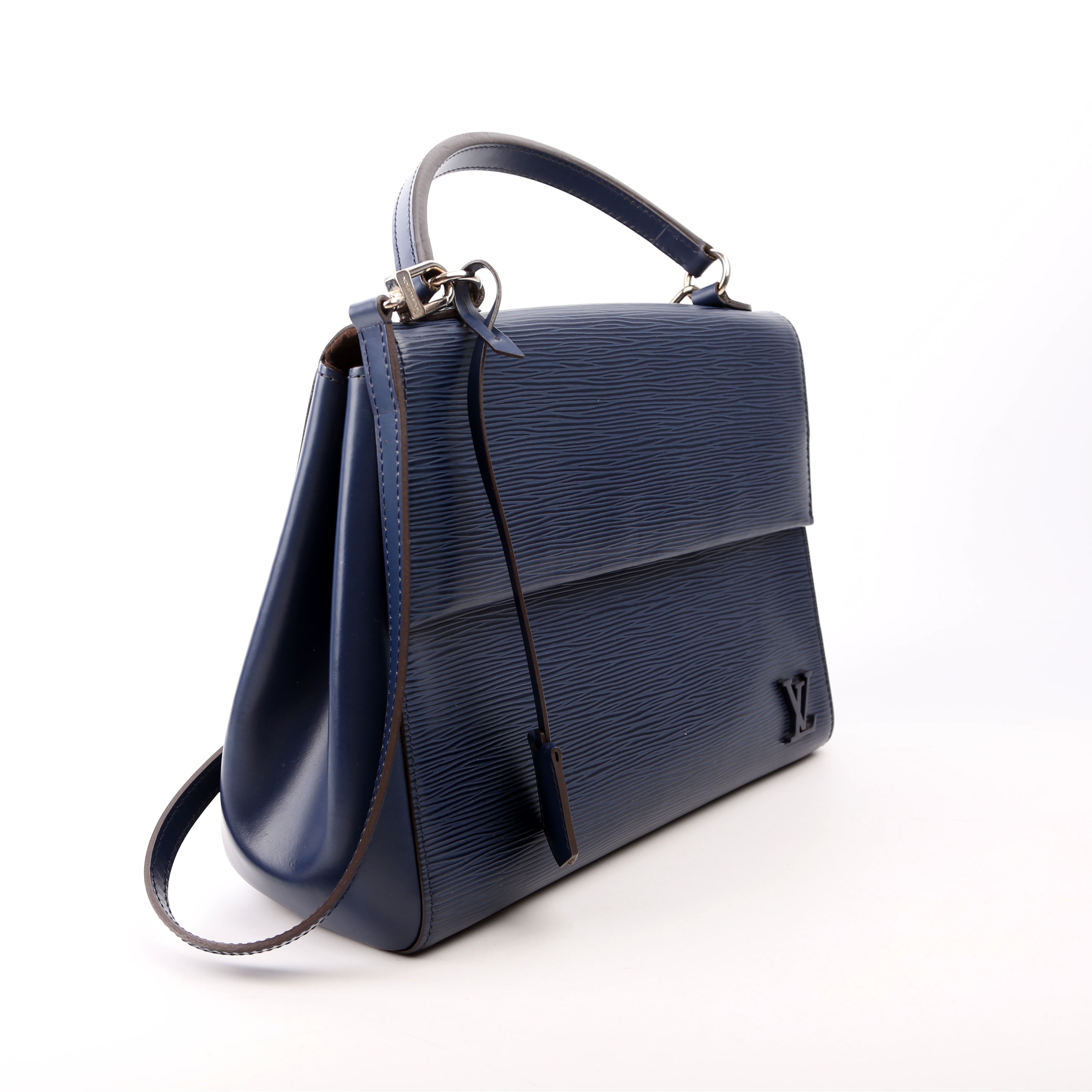 Louis Vuitton Cluny MM Epi Navy