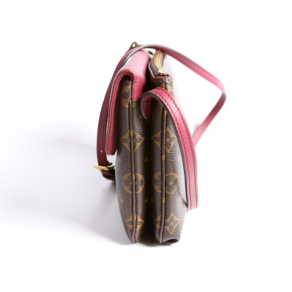 Louis Vuitton Pochette Twice Monogram Berry