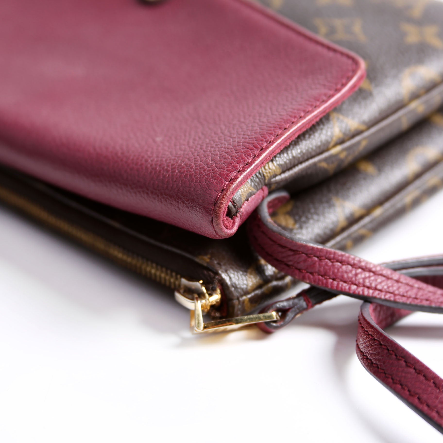 Louis Vuitton Pochette Twice Monogram Berry