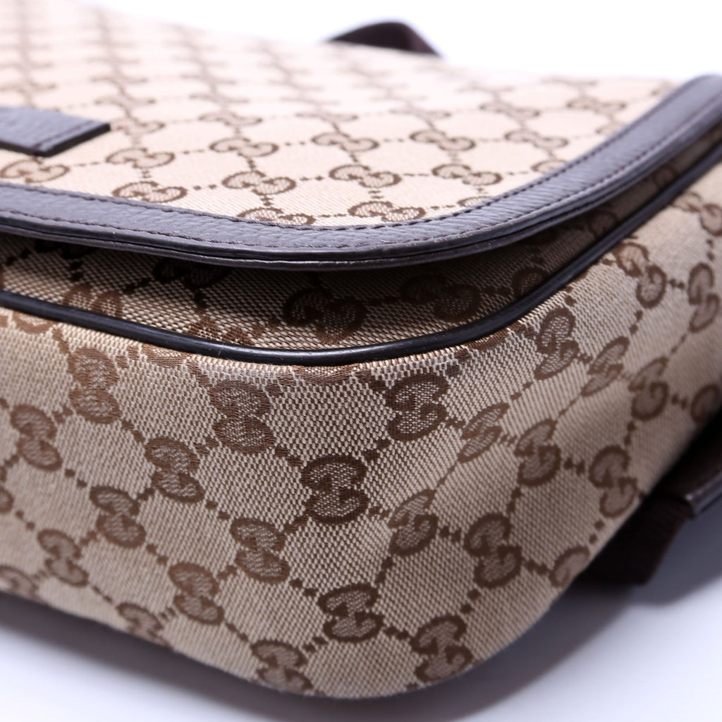 Gucci 449172 GG Canvas Messenger