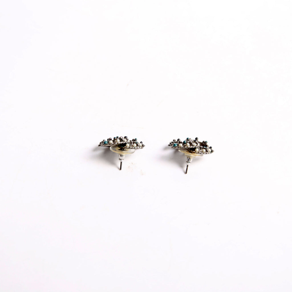 Chanel CC Pearl/Enamel Studs