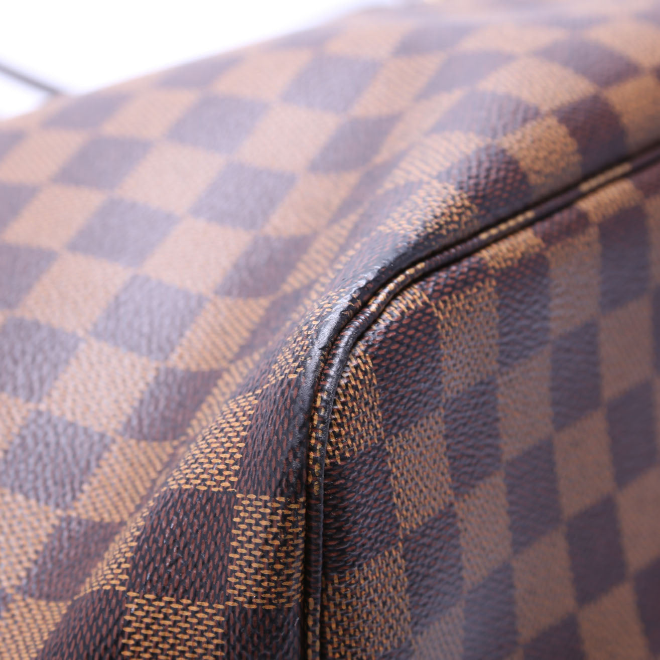 Louis Vuitton Neverfull MM Damier Ebene Red